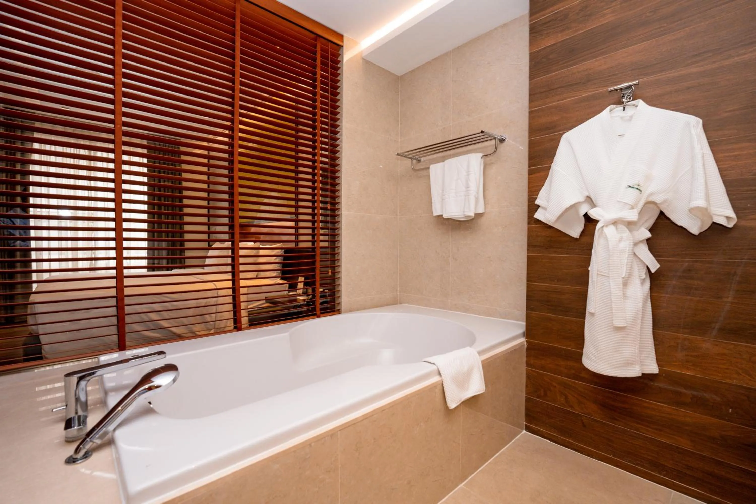 Bathroom in Amanta Hotel & Residence Ratchada