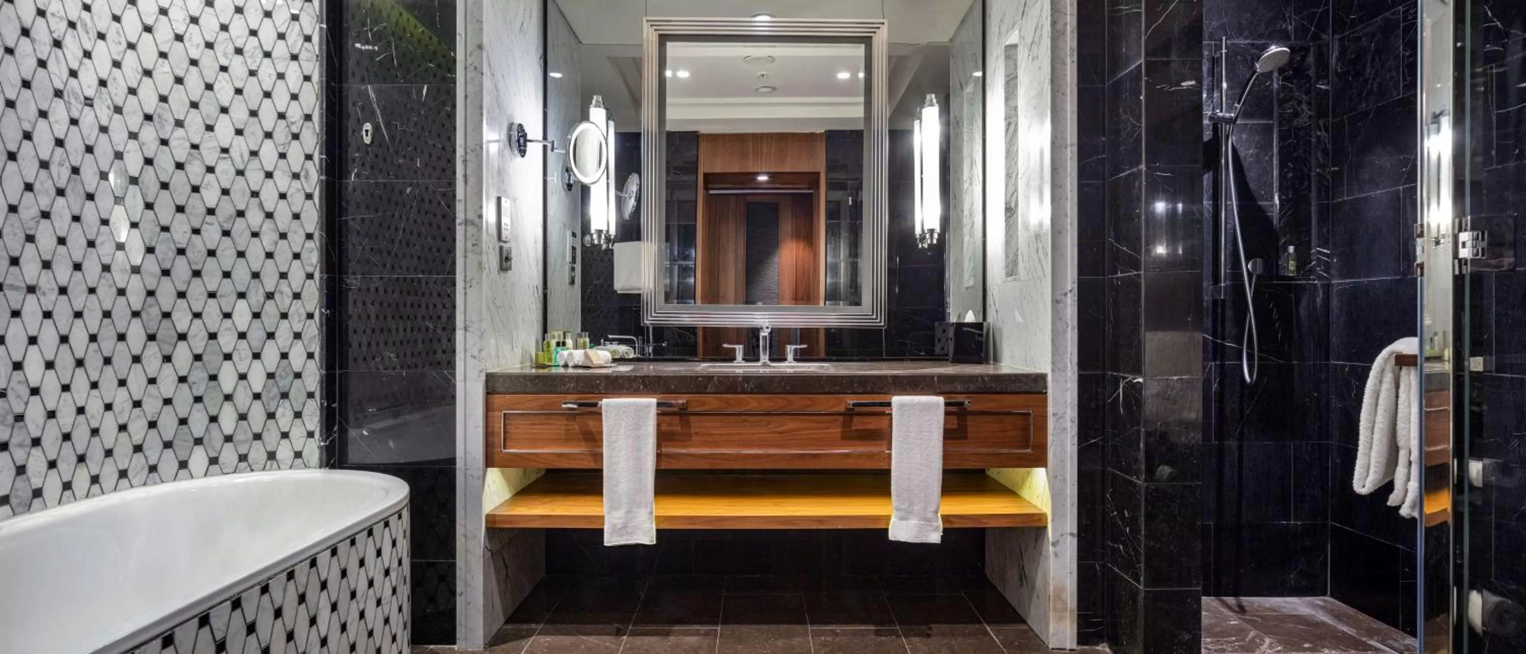 Bathroom in Hilton Istanbul Bomonti