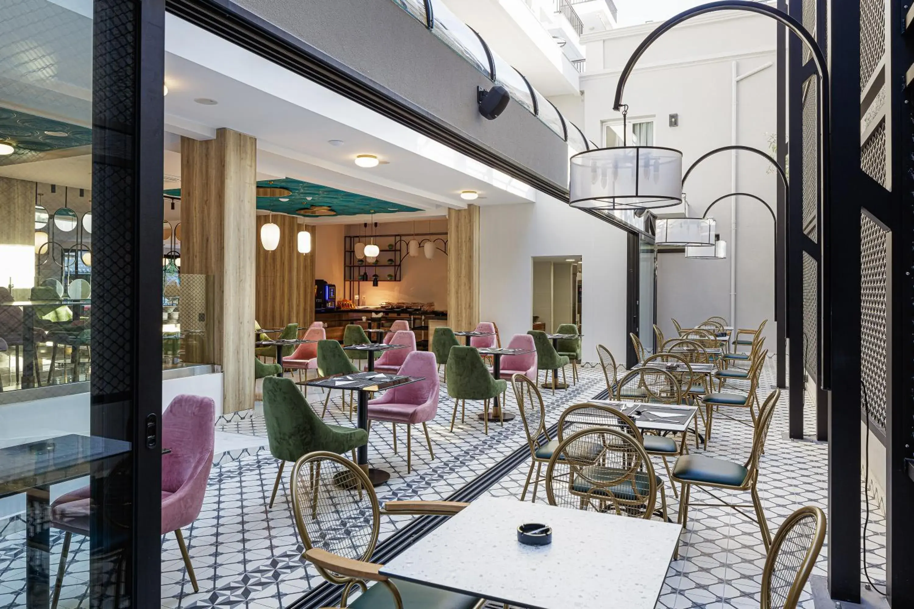 Restaurant/places to eat in Jo An Palace Restaurant/places to eat in Jo An Palace