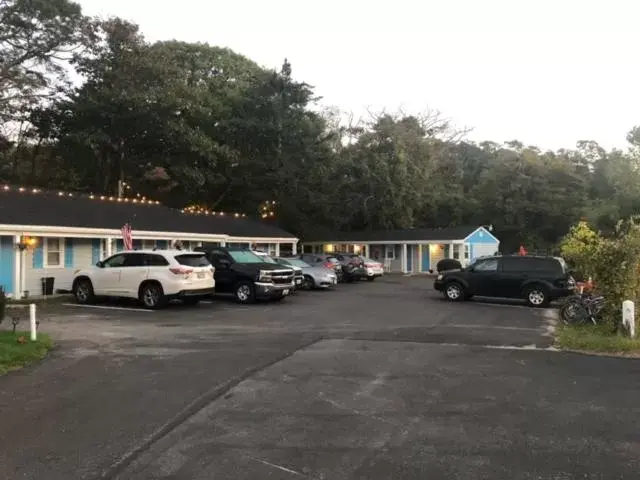 Location, Property Building in Herring Run Motel and Tiny Cabins