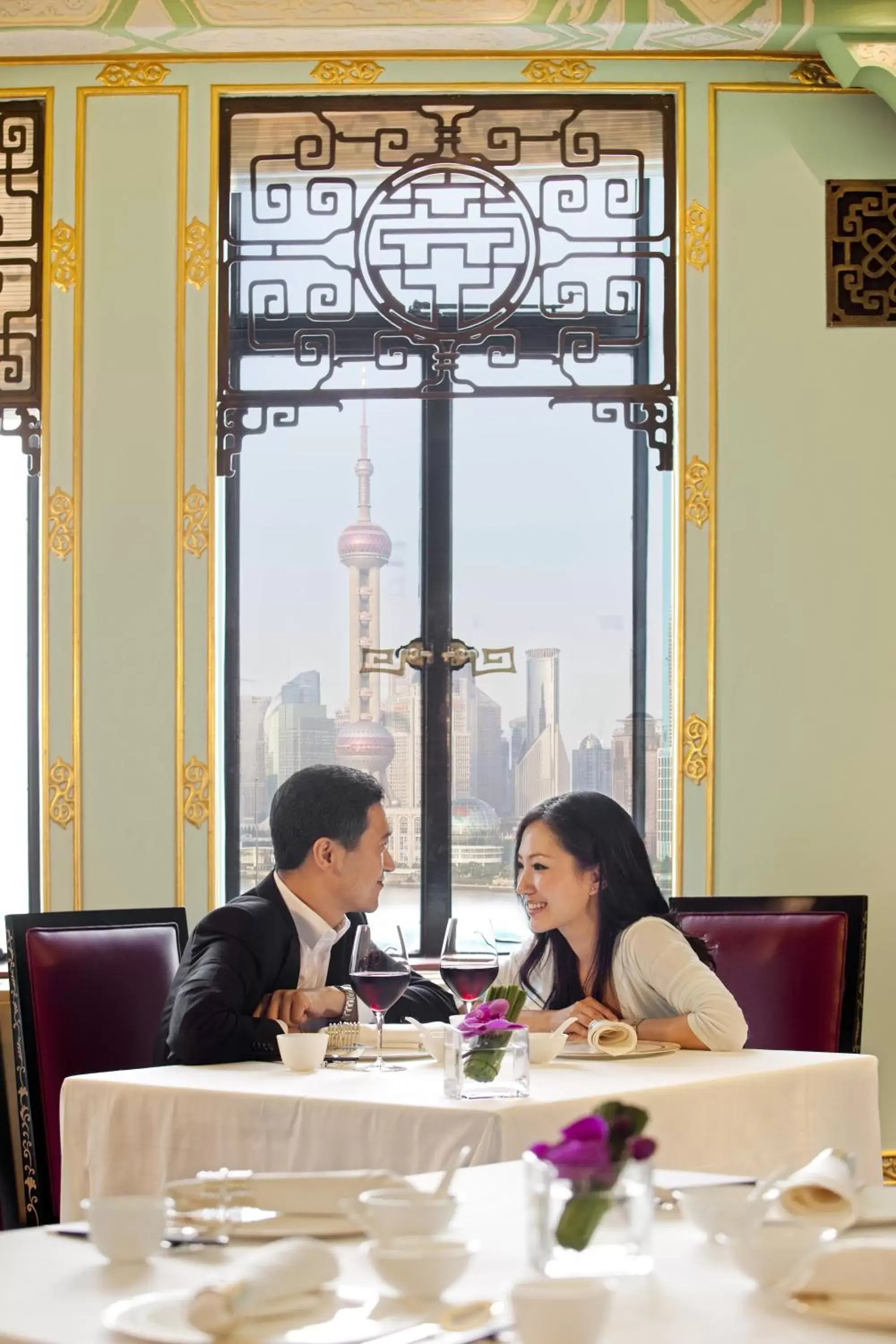 Restaurant/places to eat in Fairmont Peace Hotel On the Bund (Start your own story with the BUND)