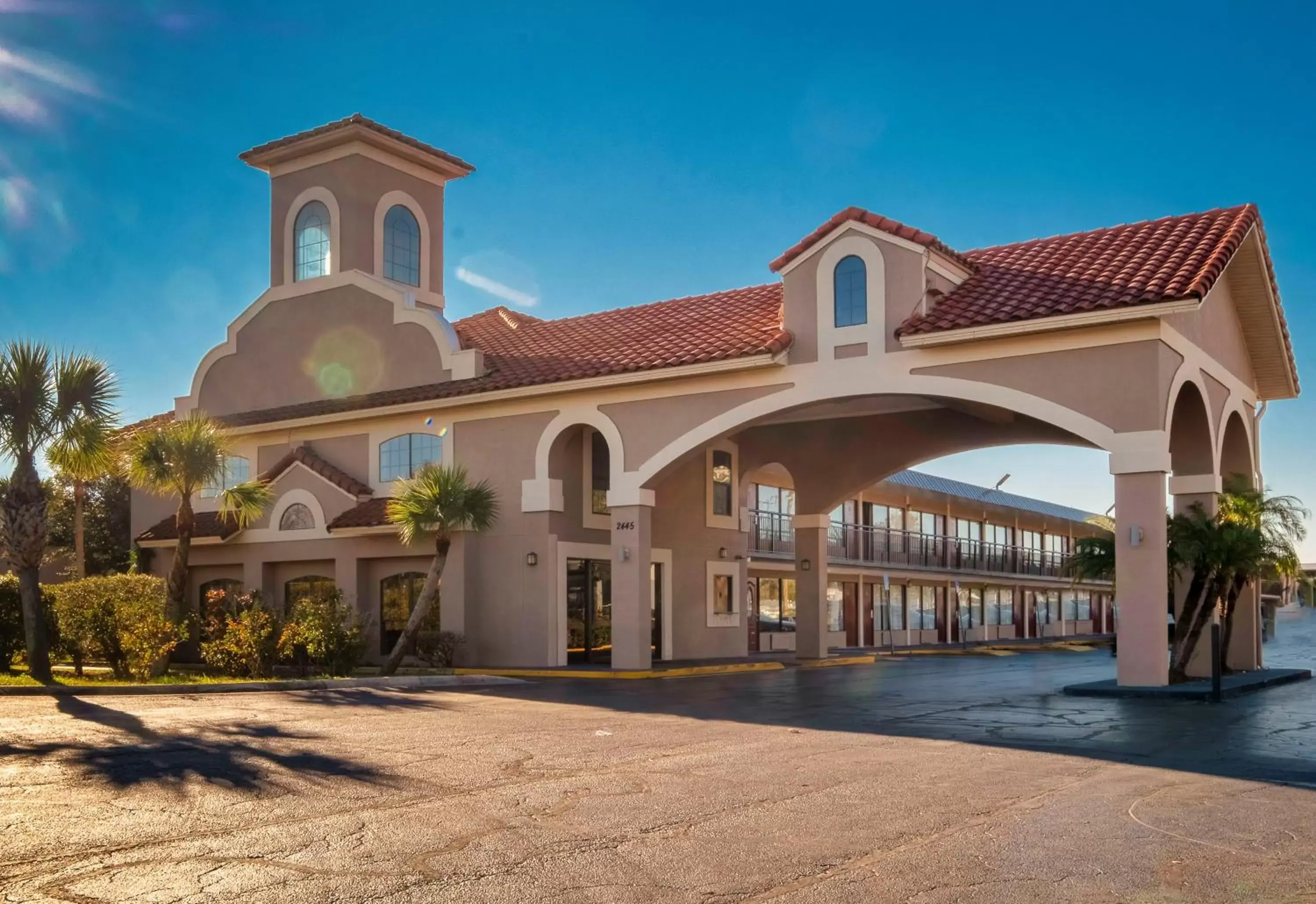 Property Building in Red Roof Inn PLUS+ St. Augustine