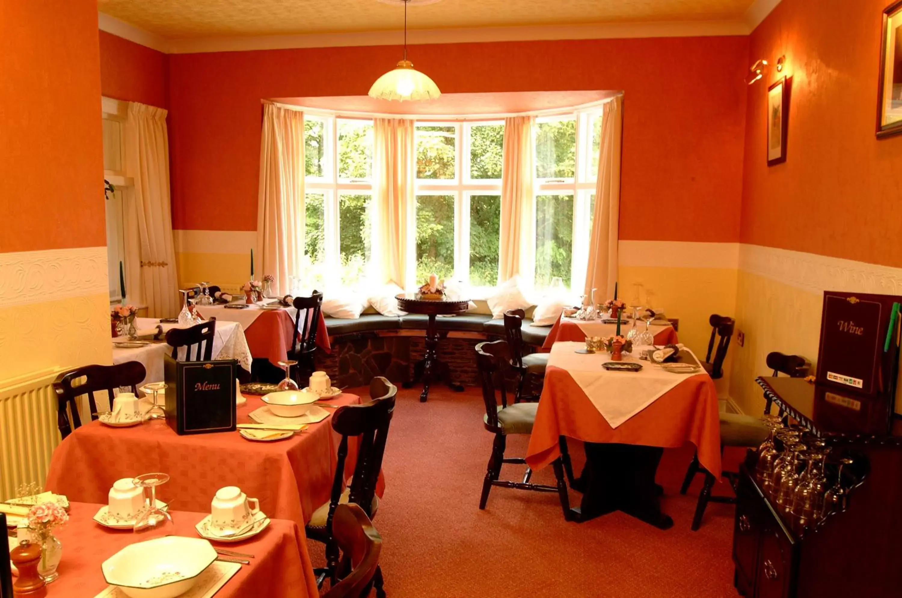 Restaurant/Places to Eat in Rosedene Guest House