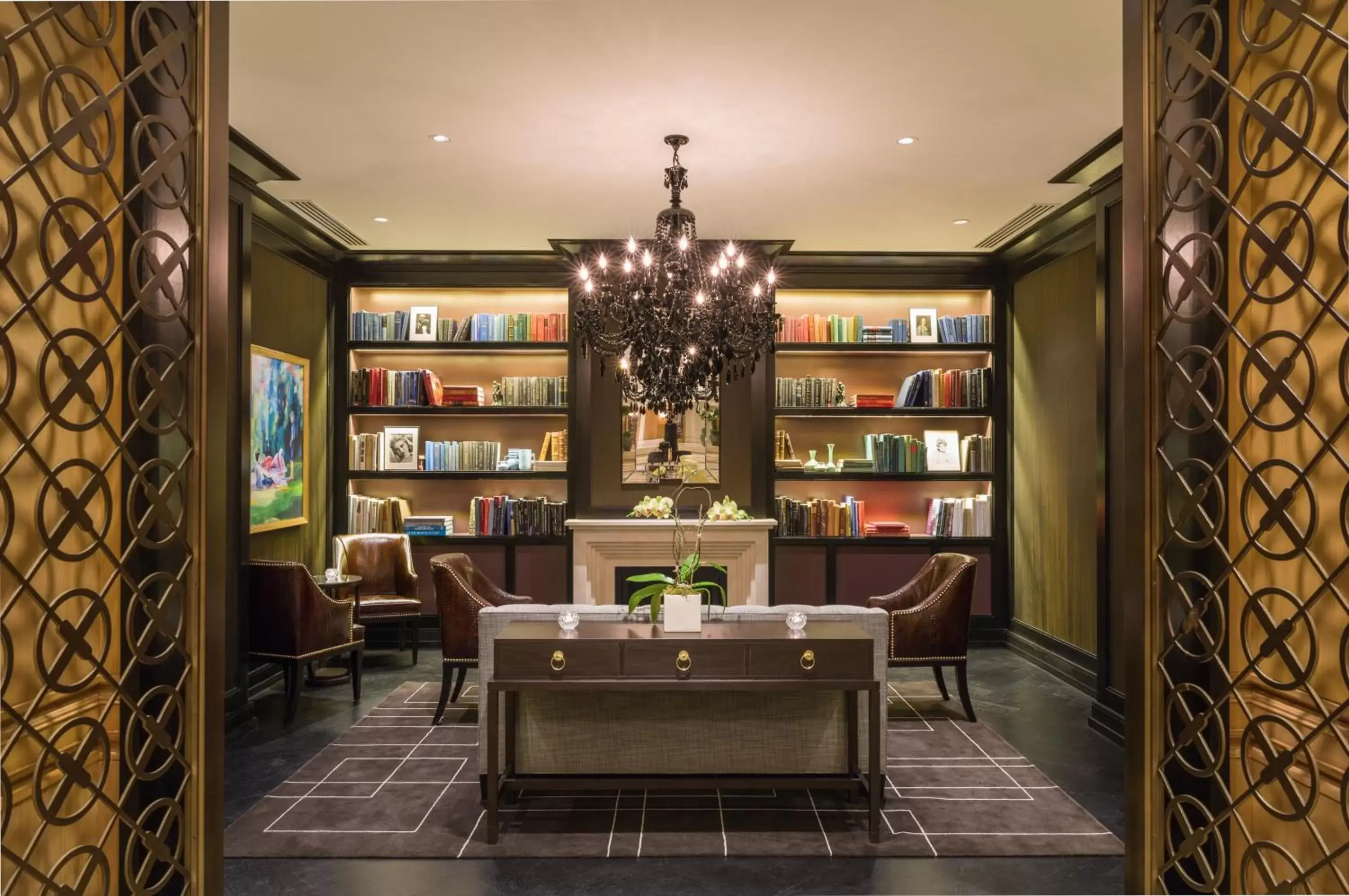 Library in The Rittenhouse Hotel