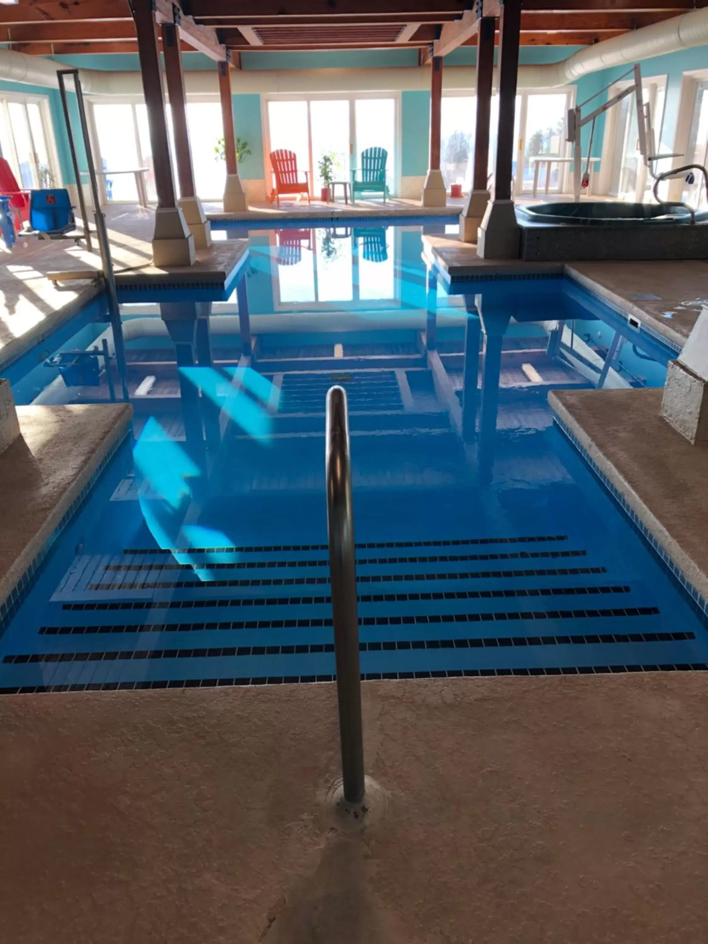 Swimming Pool in Fireside Inn, Ocean's Edge