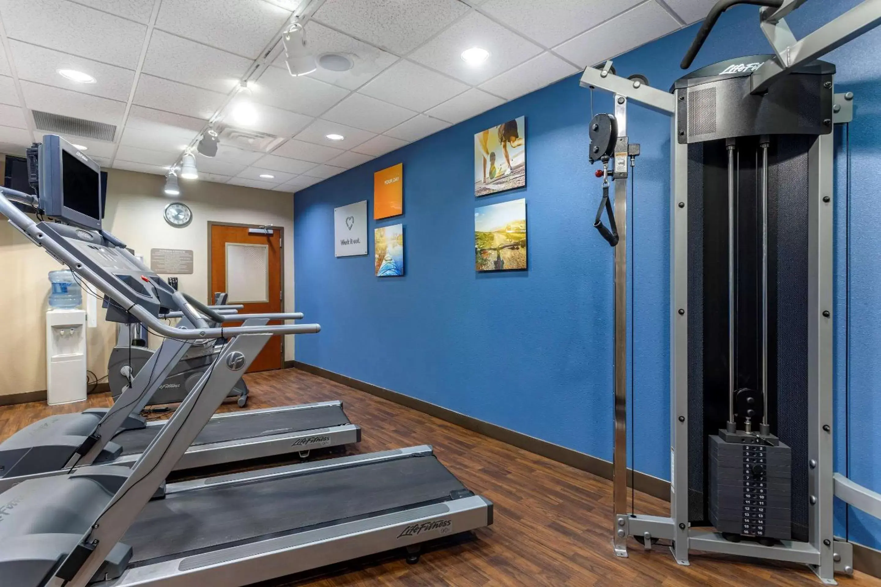 Activities, Fitness Center/Facilities in Comfort Suites Manchester