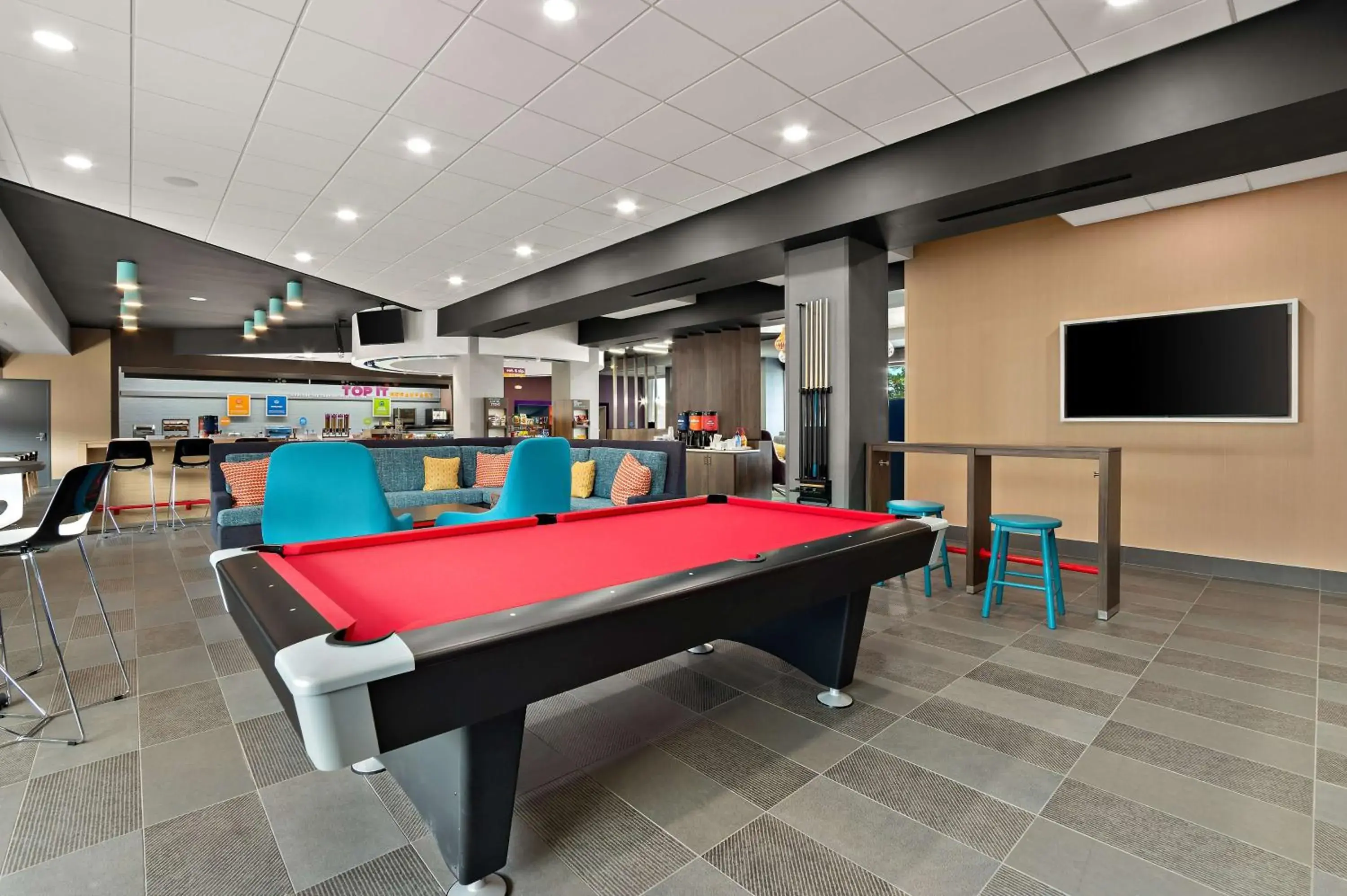 Lobby or reception, Billiards in Tru By Hilton Santee
