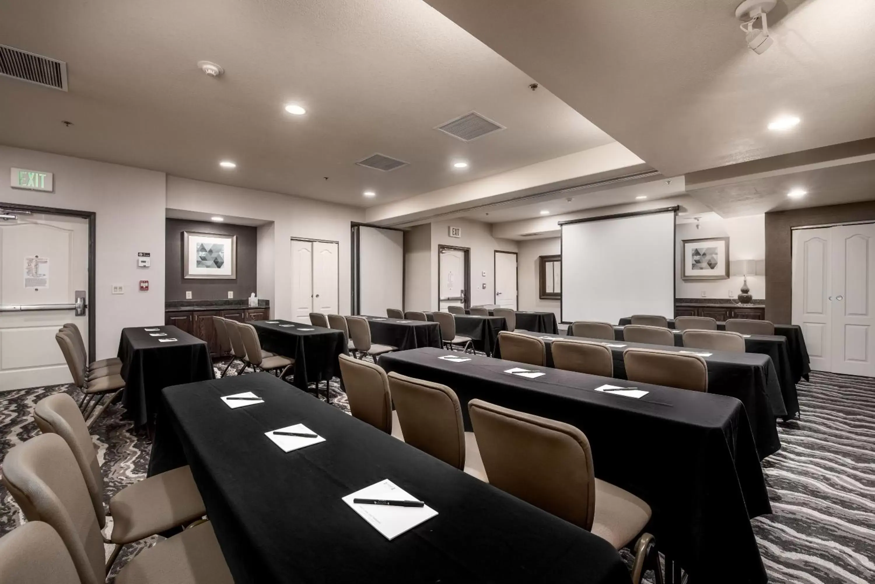 Meeting/conference room in Staybridge Suites Salt Lake-West Valley City, an IHG Hotel