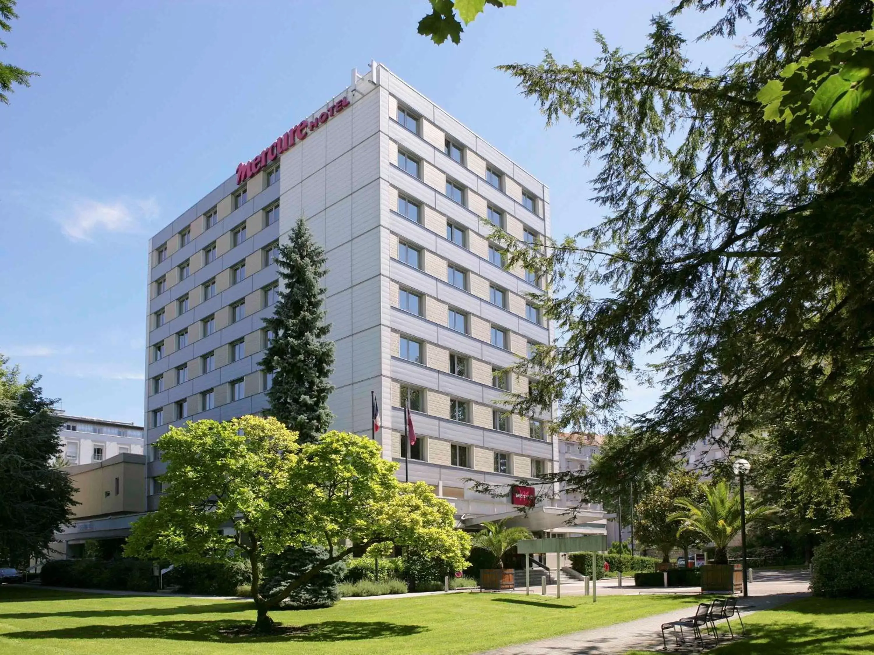 Property Building in Mercure Besancon Parc Micaud - Hotel & Bar & Restaurant