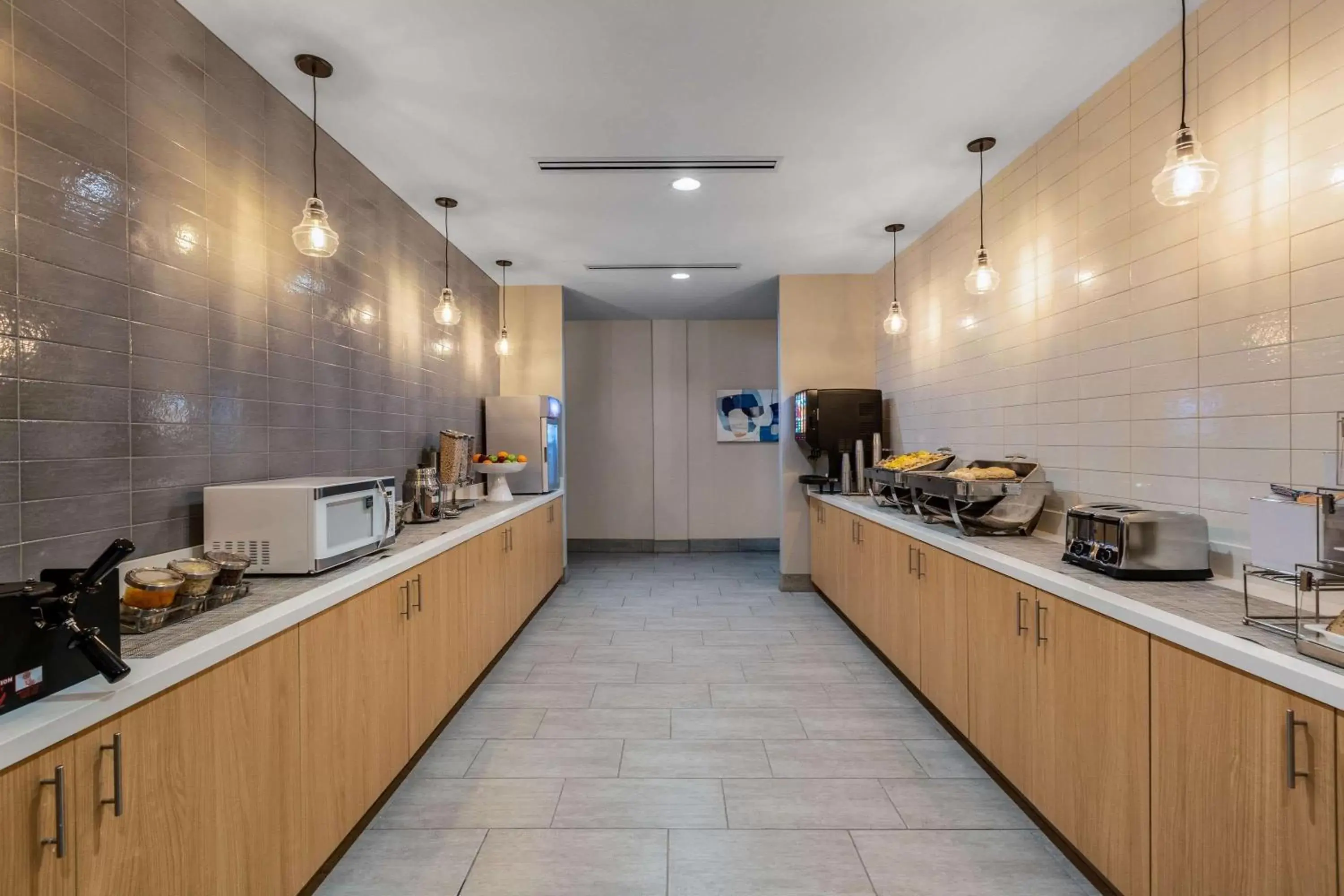 Restaurant/places to eat in La Quinta by Wyndham Altoona Des Moines Restaurant/places to eat in La Quinta by Wyndham Altoona Des Moines