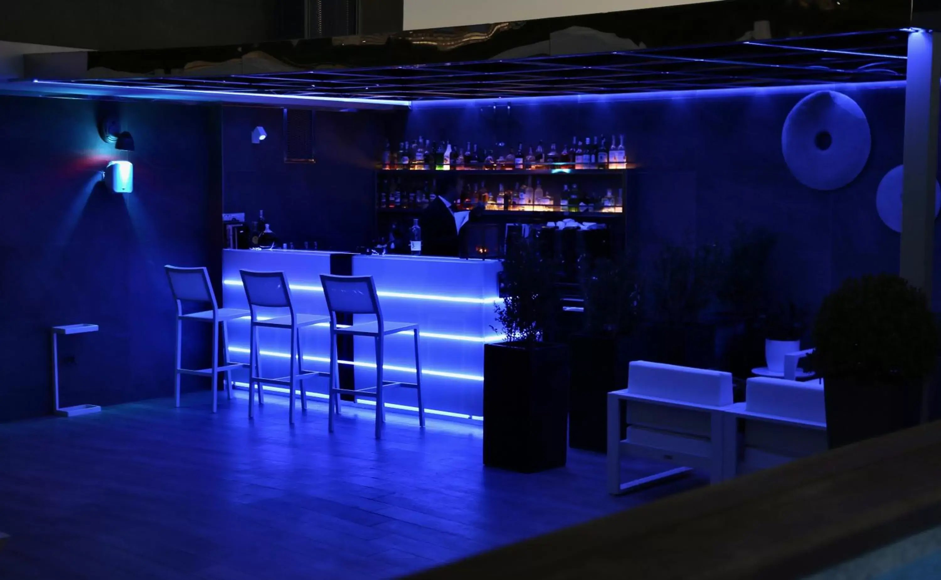 Balcony/Terrace, Lounge/Bar in LHP Napoli Palace & SPA