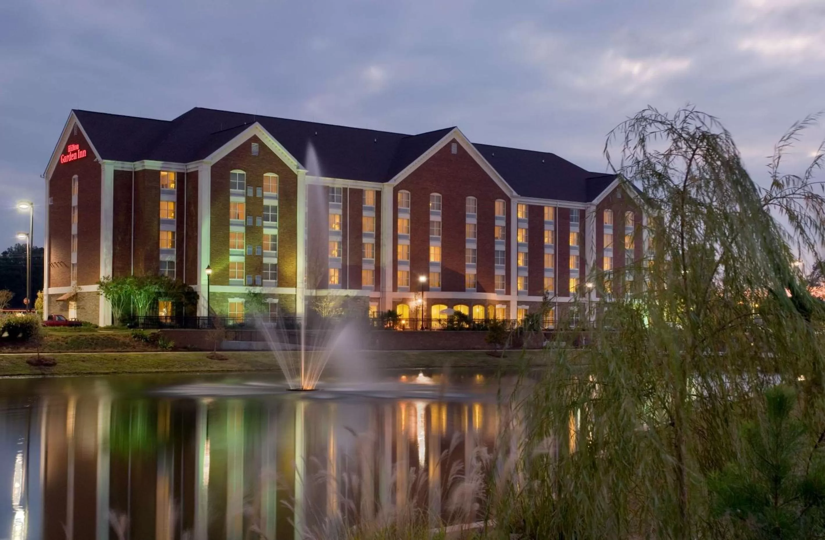 Property building in Hilton Garden Inn Jackson-Madison