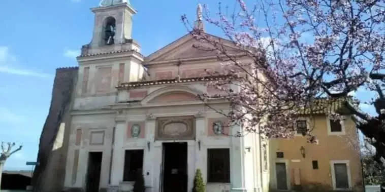 Nearby landmark, Property Building in Albano Station Rooms