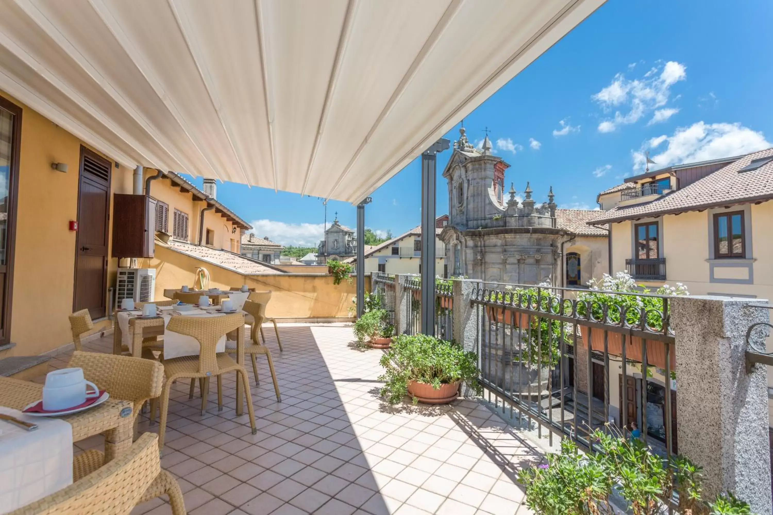 Property building in Hotel Conte Ruggero