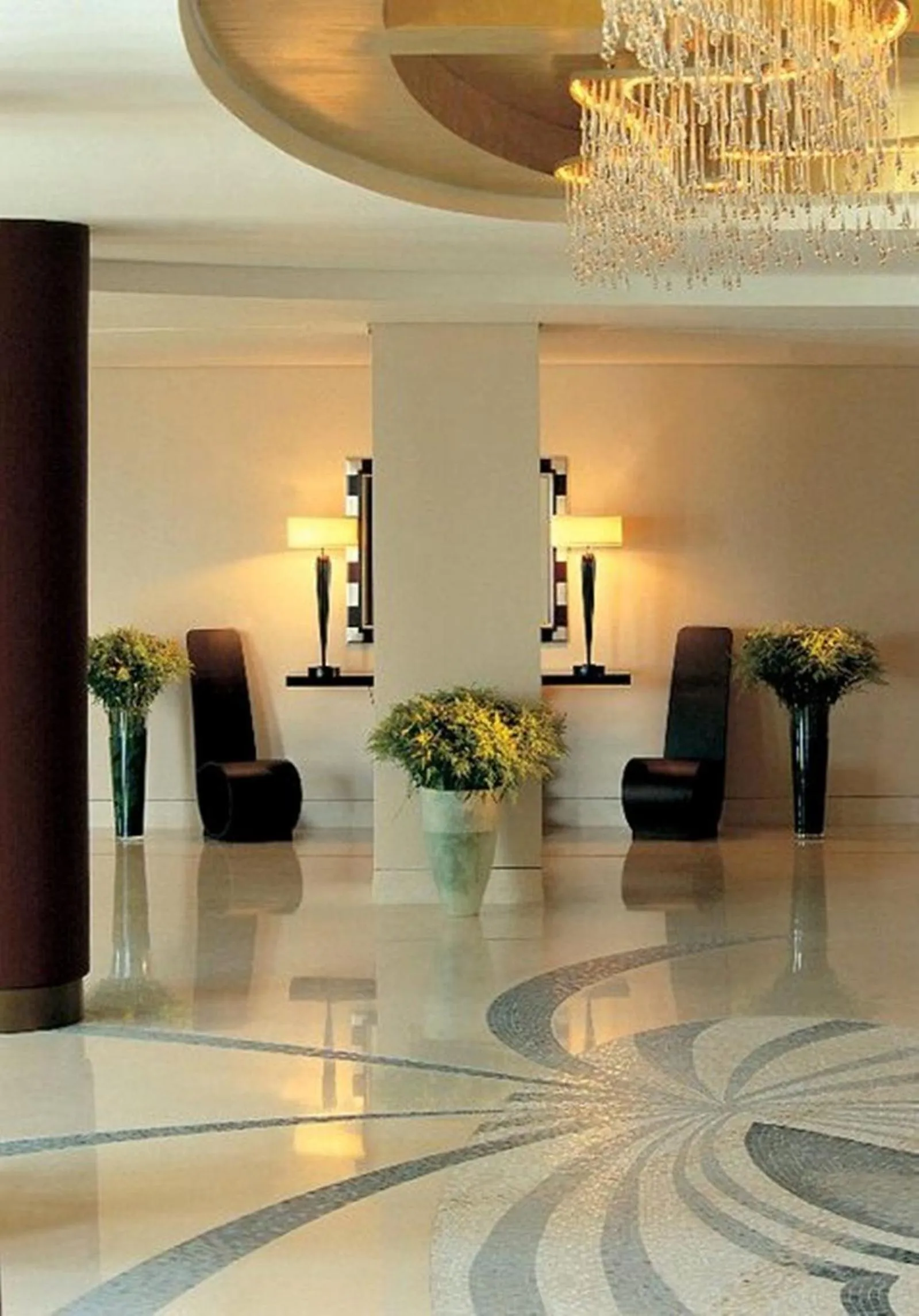 Lobby or reception in Amphitryon Hotel