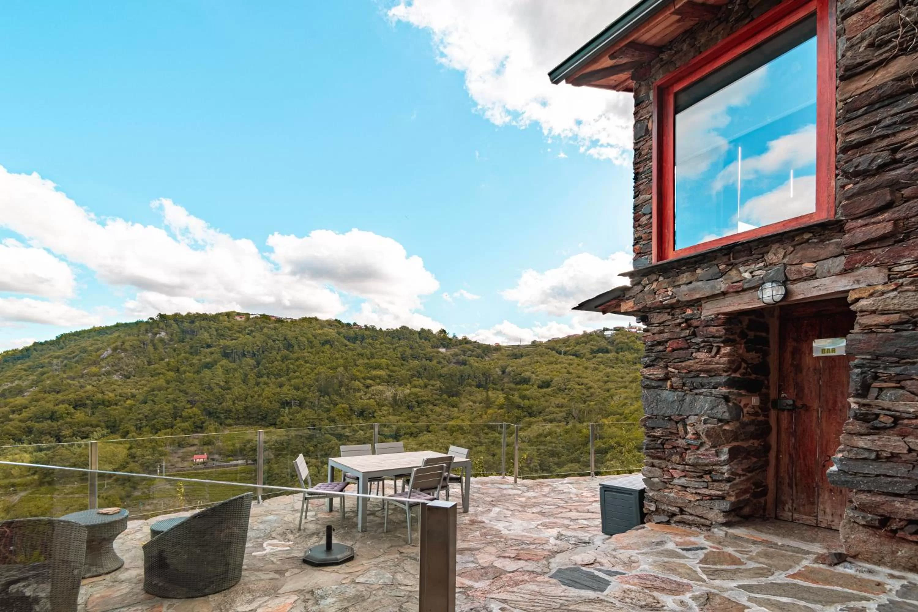 Balcony/Terrace in Cabo Do Mundo Casa Rural