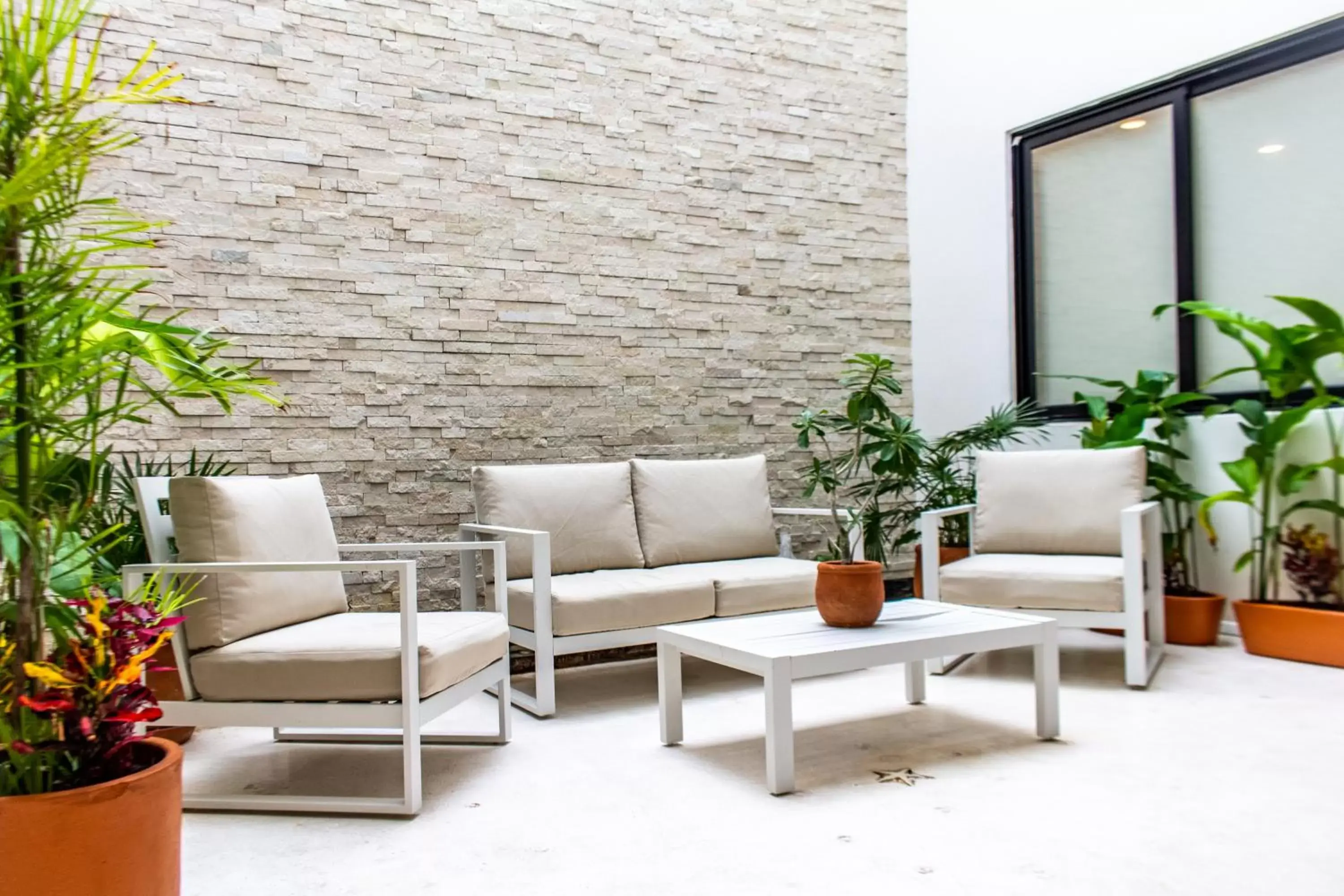 Seating area, Lobby/Reception in Mare Playa del Carmen