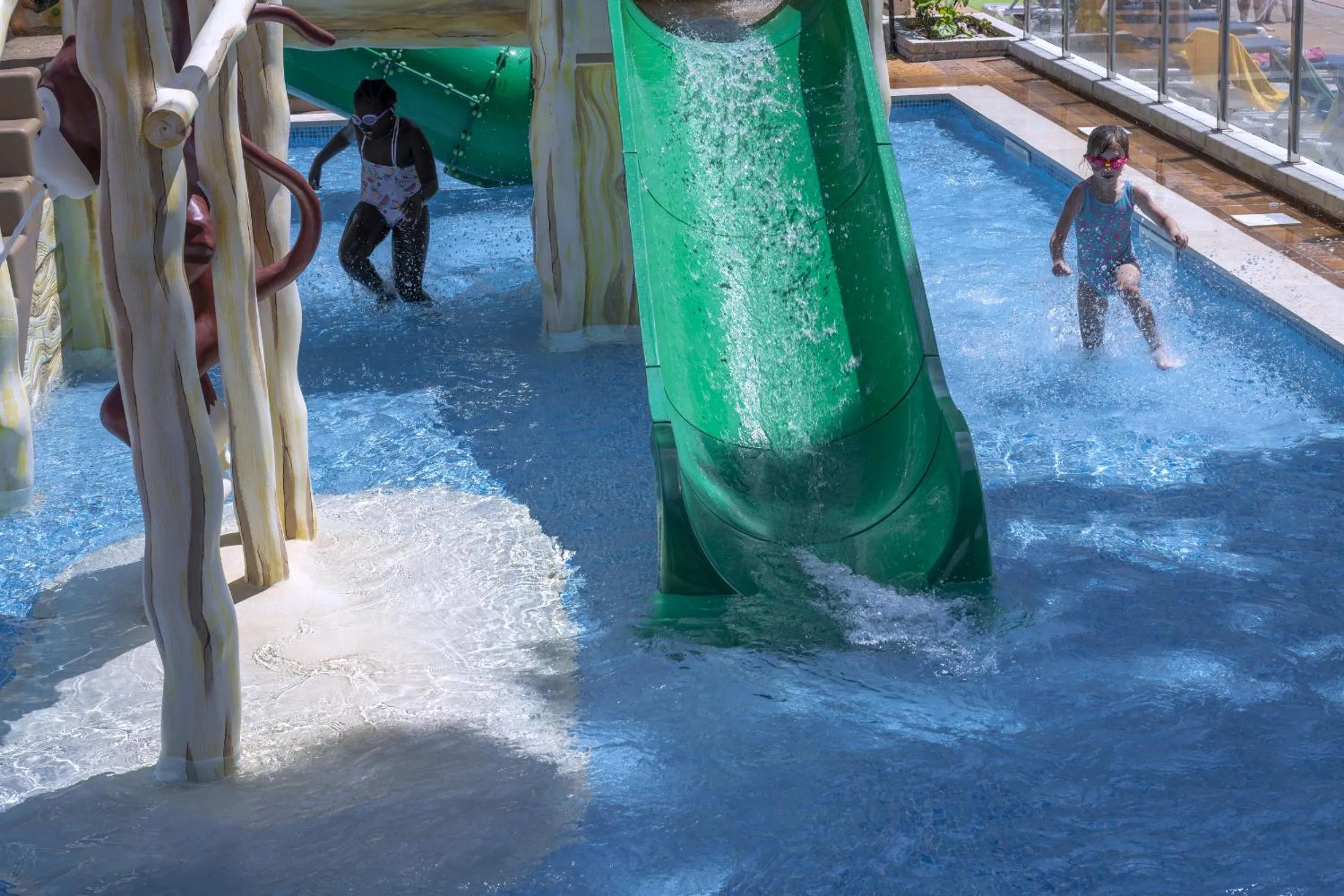 Swimming pool in GHT Oasis Park & Spa