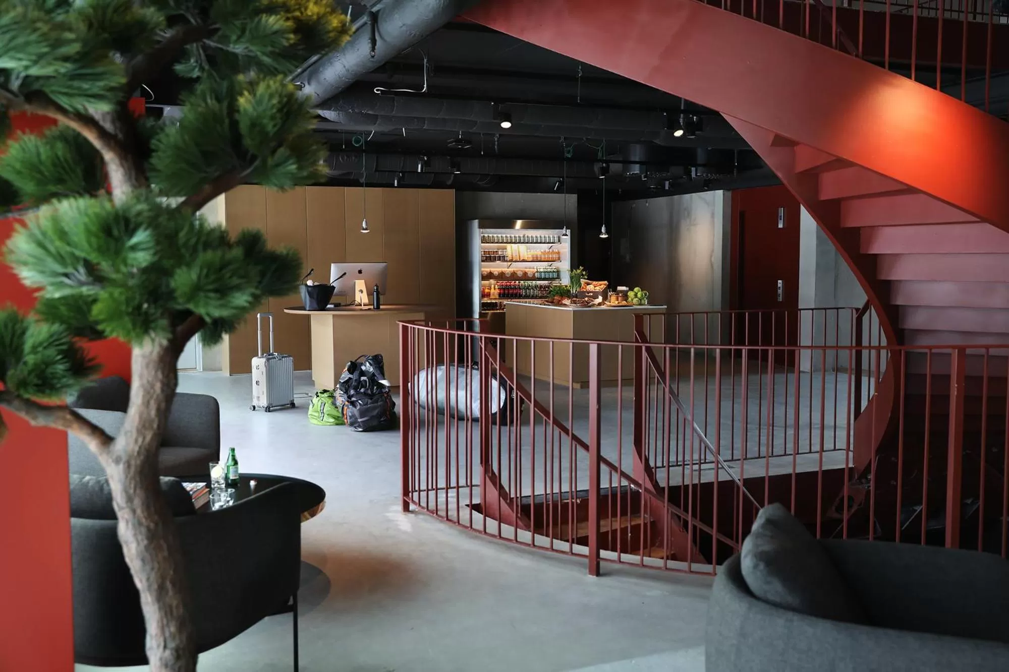 Game Room in Best Western Plus Ten Hotel