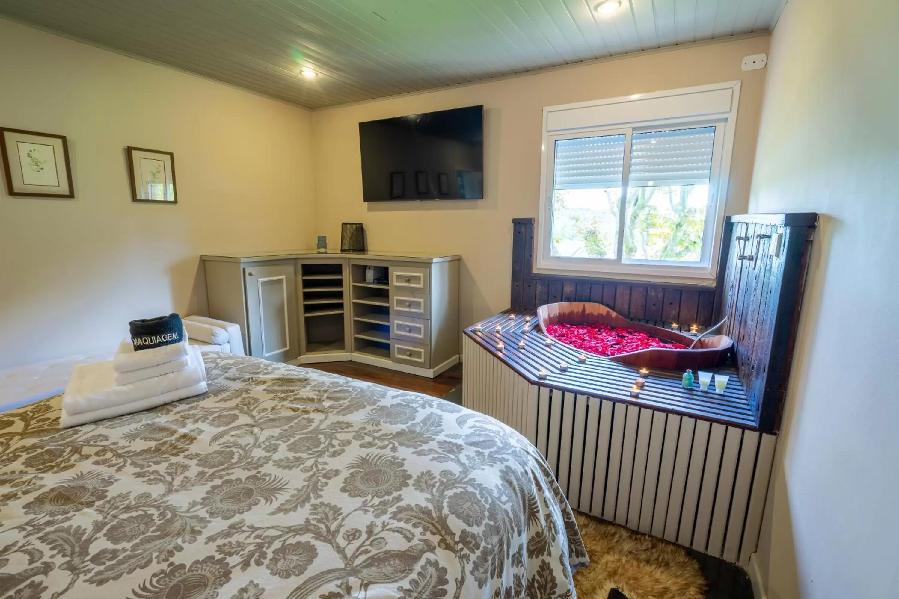 Exclusive Chalet with Kitchen and Living Room in Pousada Alto Da Boa Vista Exclusive Chalet with Kitchen and Living Room in Pousada Alto Da Boa Vista