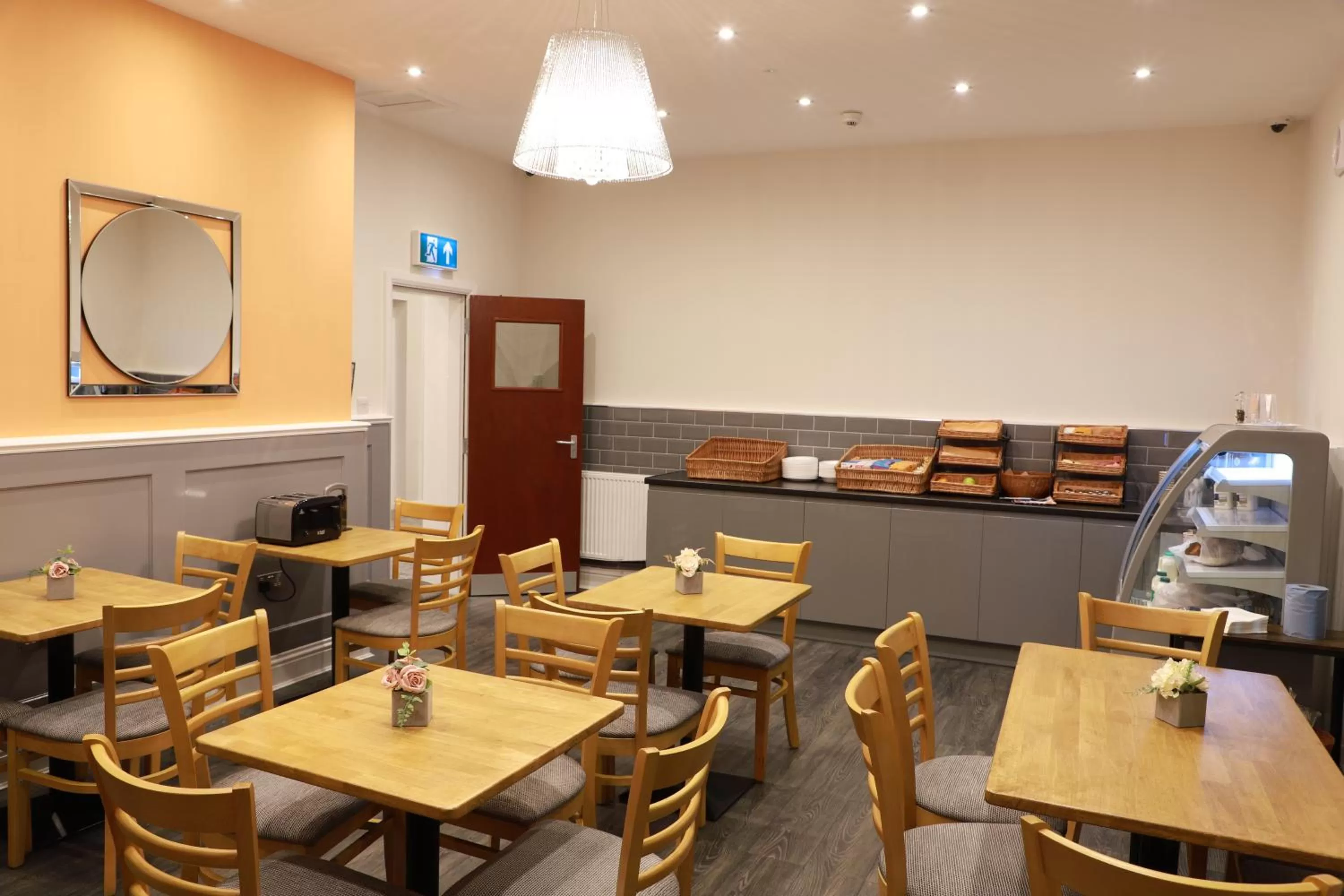 Breakfast in Hazeldean