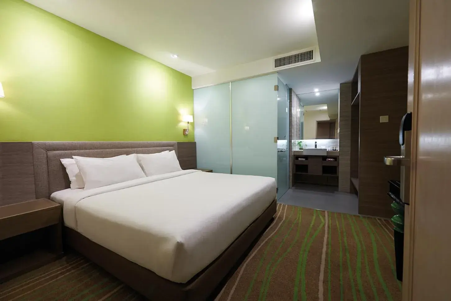 Bedroom, Bed in Cosmo Hotel Kuala Lumpur