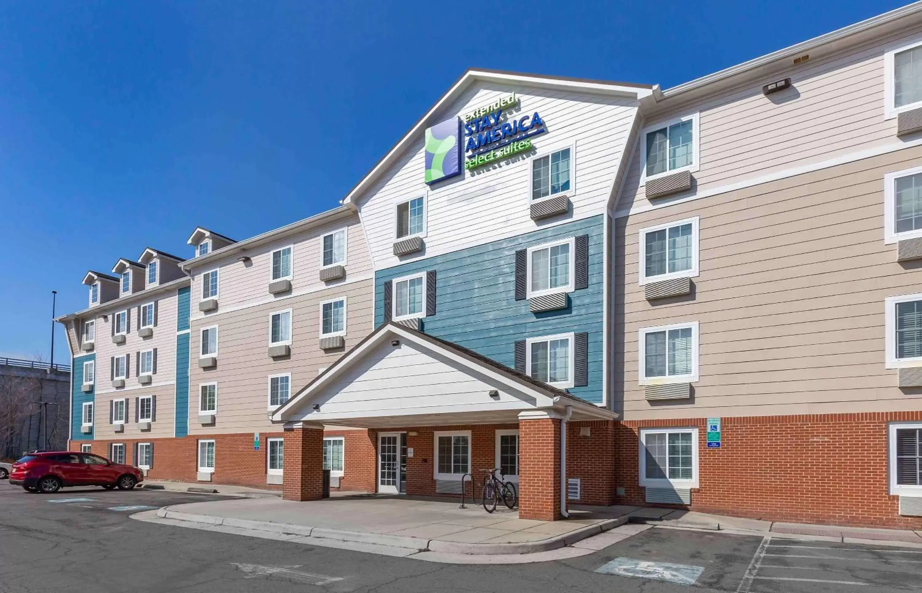 Property Building in Extended Stay America Select Suites - Gainesville