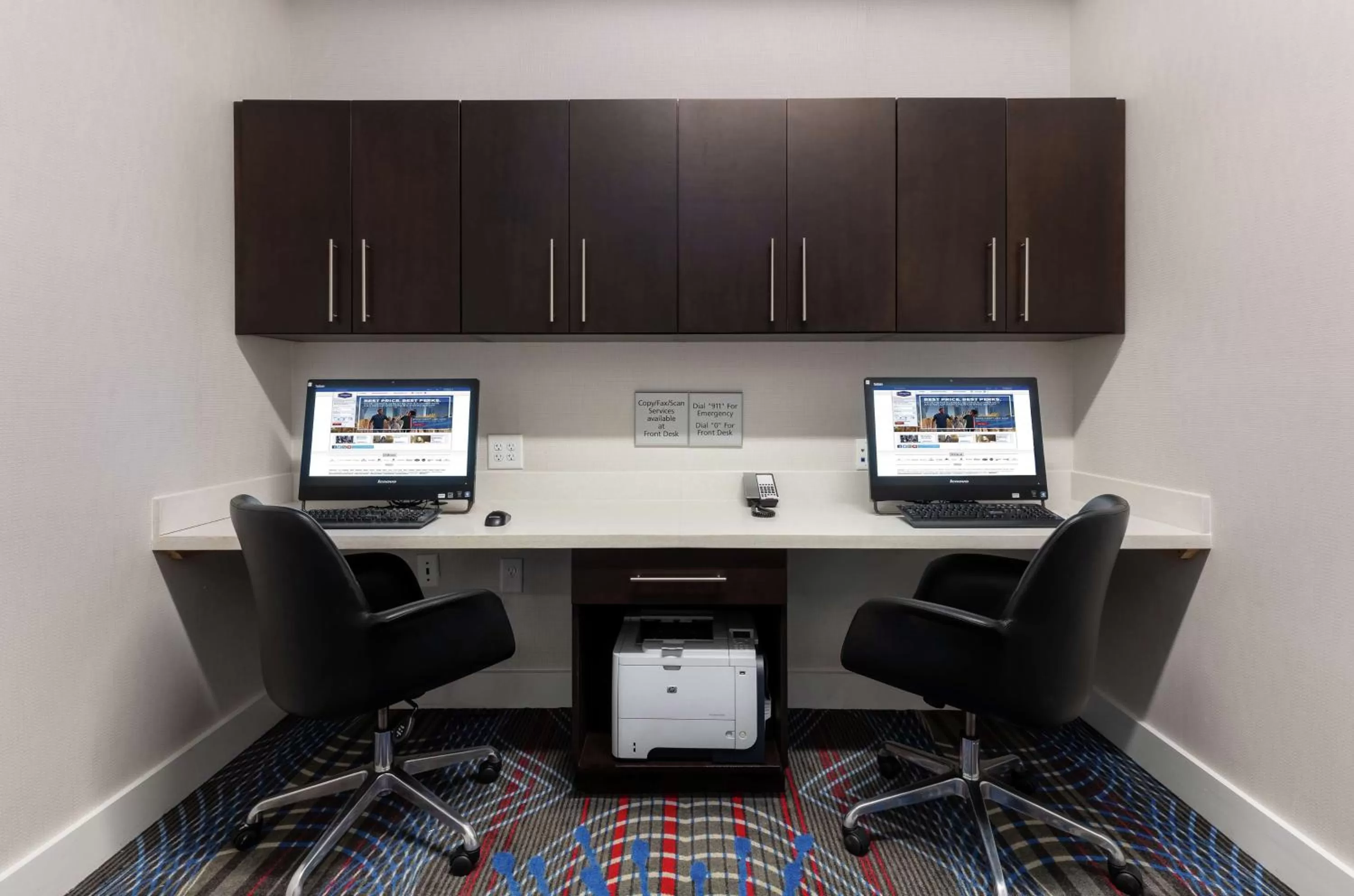 Business facilities in Hampton Inn Emerson - Lakepoint, Ga