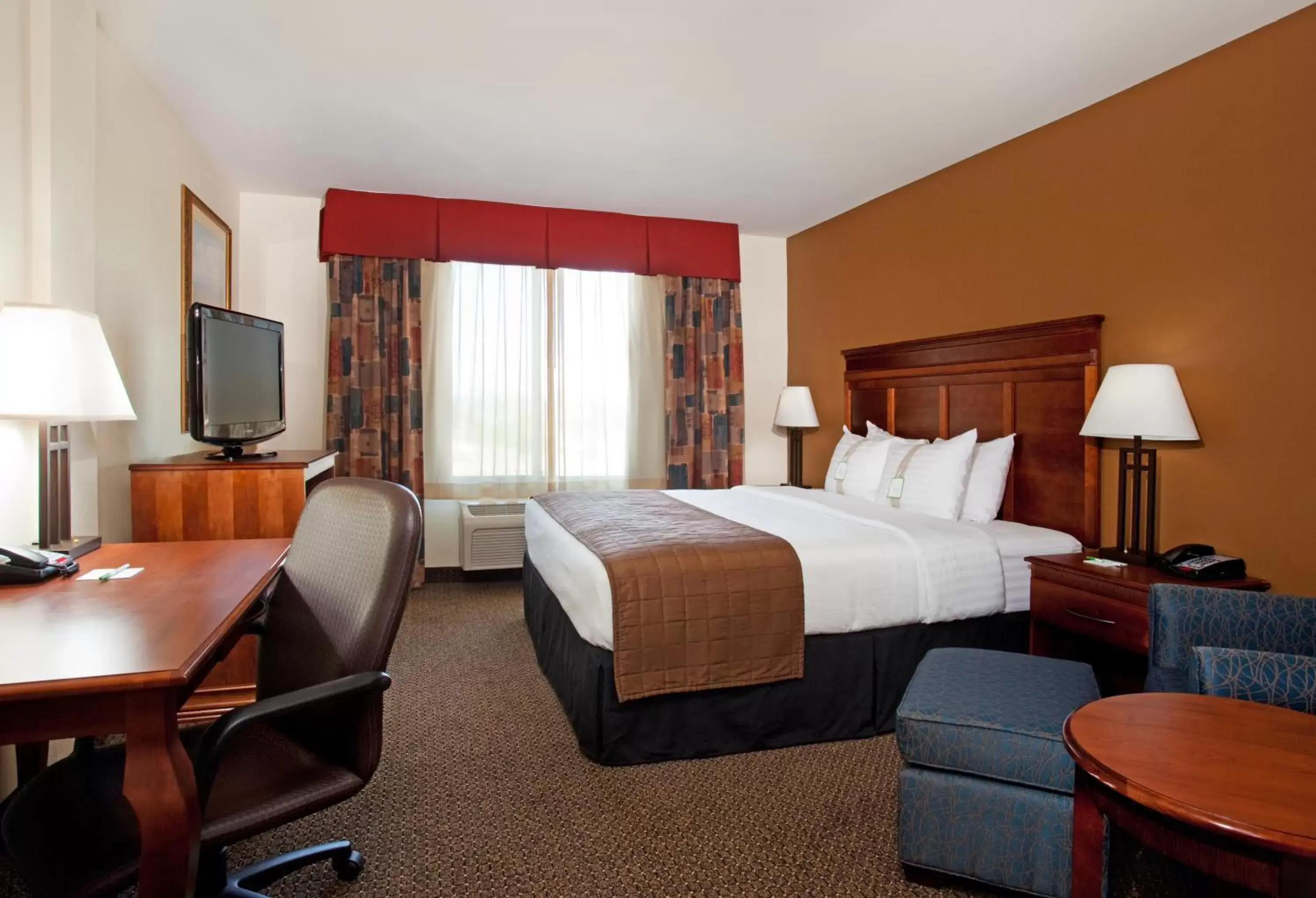 Holiday Inn Express & Suites Trinidad by IHG Holiday Inn Express & Suites Trinidad by IHG