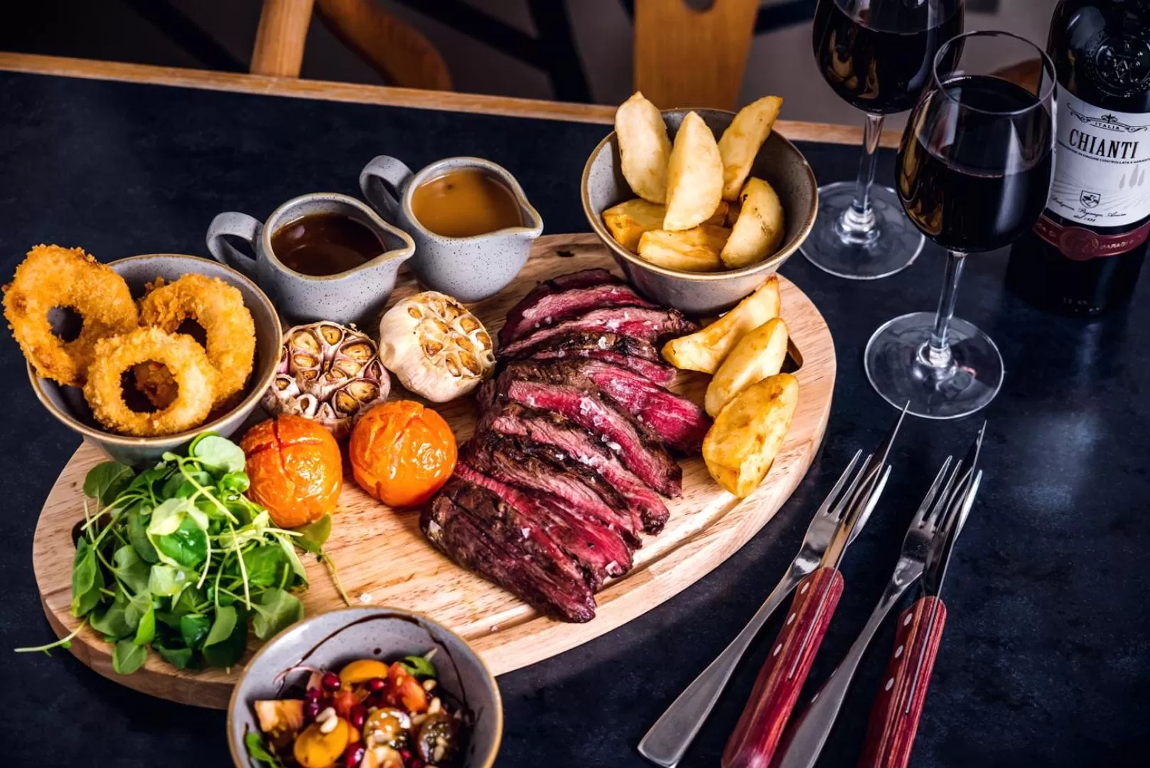 Food and drinks in Inn on the Square