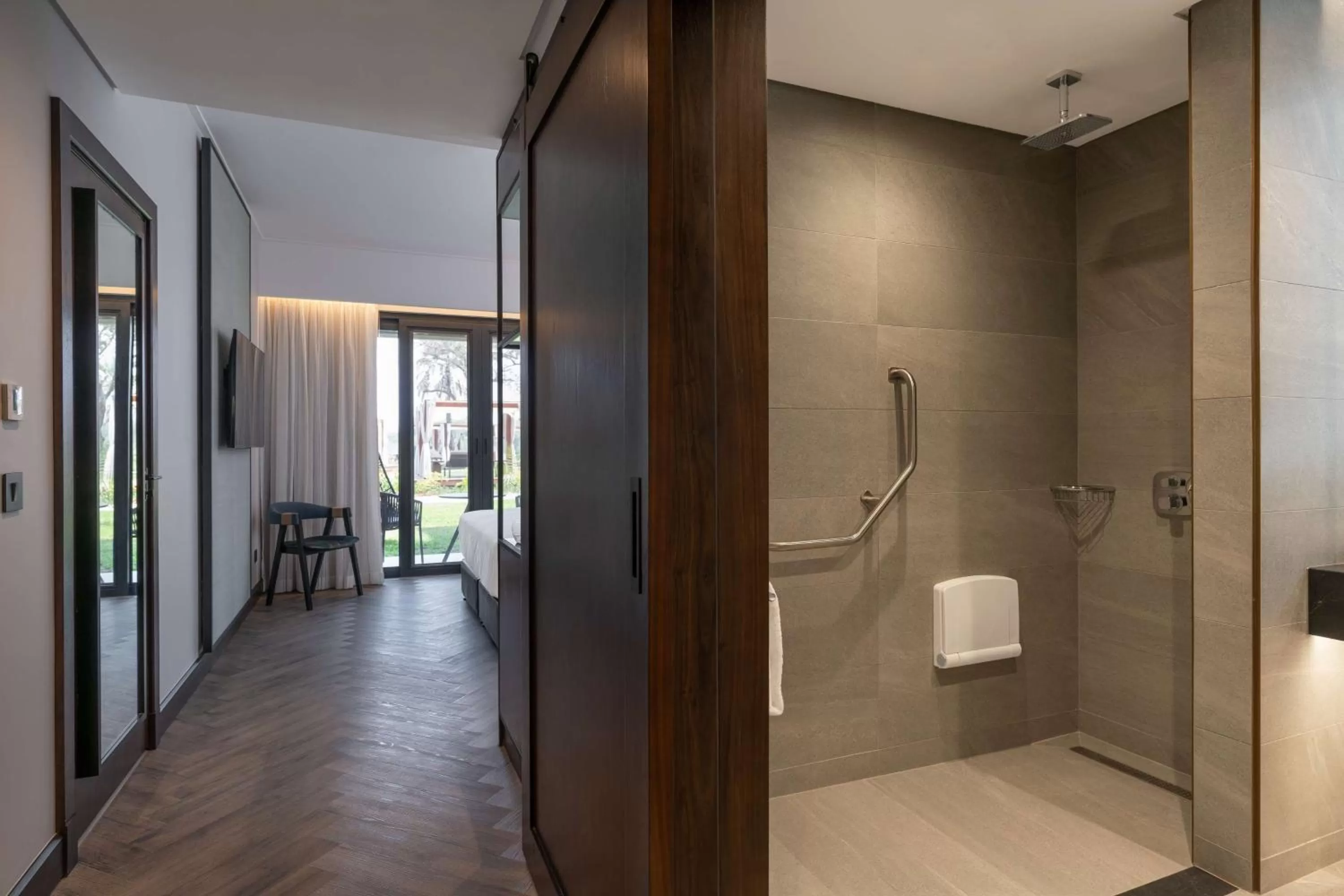 Bedroom in Radisson Blu Mosi-oa-Tunya Livingstone Resort