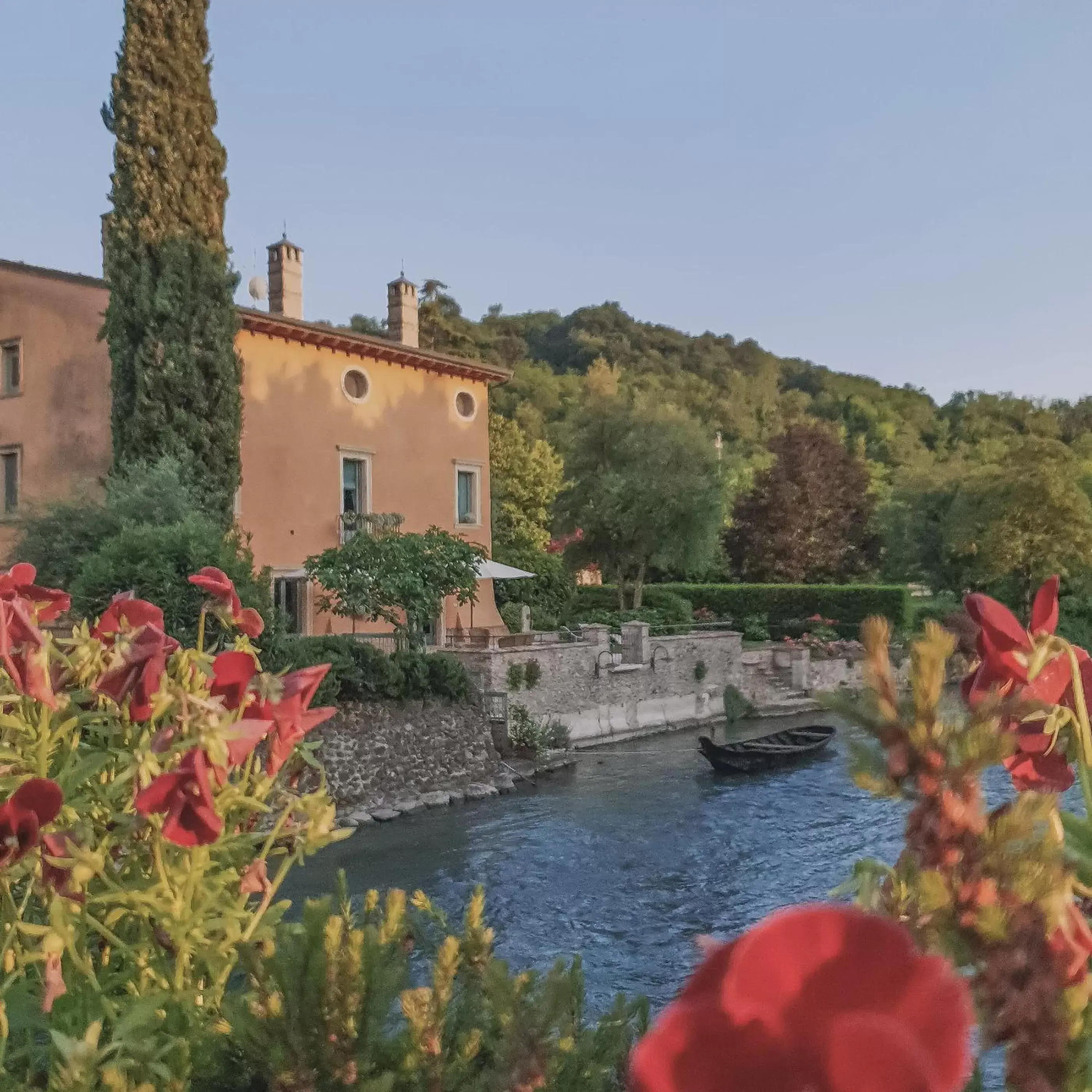 Nearby landmark, Property Building in Hotel Nuova Barcaccia