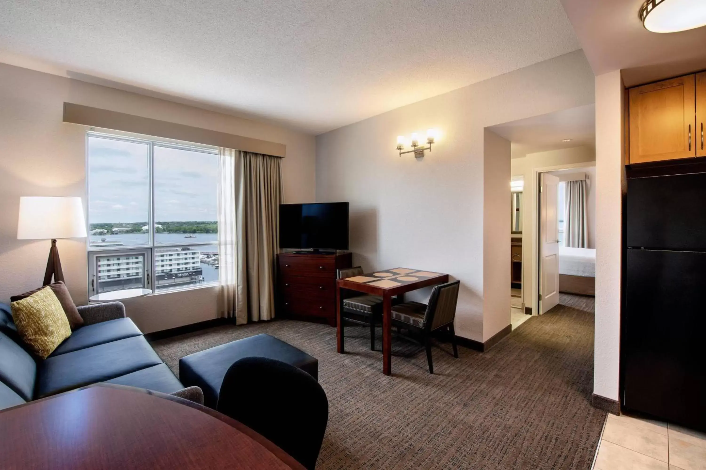 Bedroom, Seating Area in Residence Inn by Marriott Kingston Water's Edge