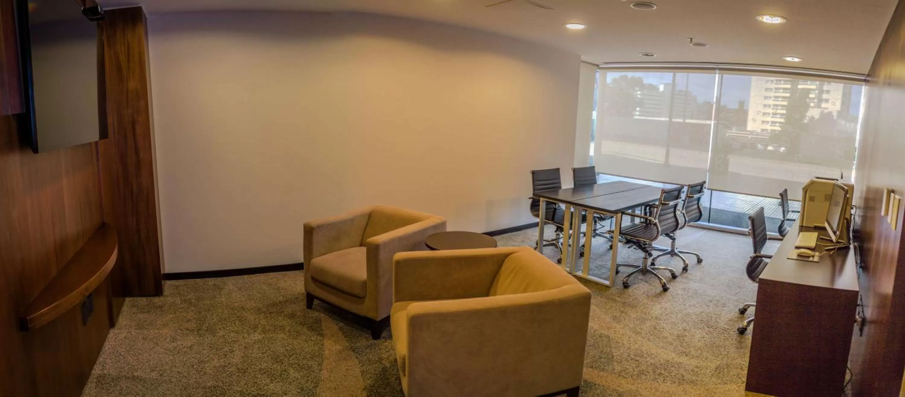 Business facilities in Hilton Garden Inn Montevideo