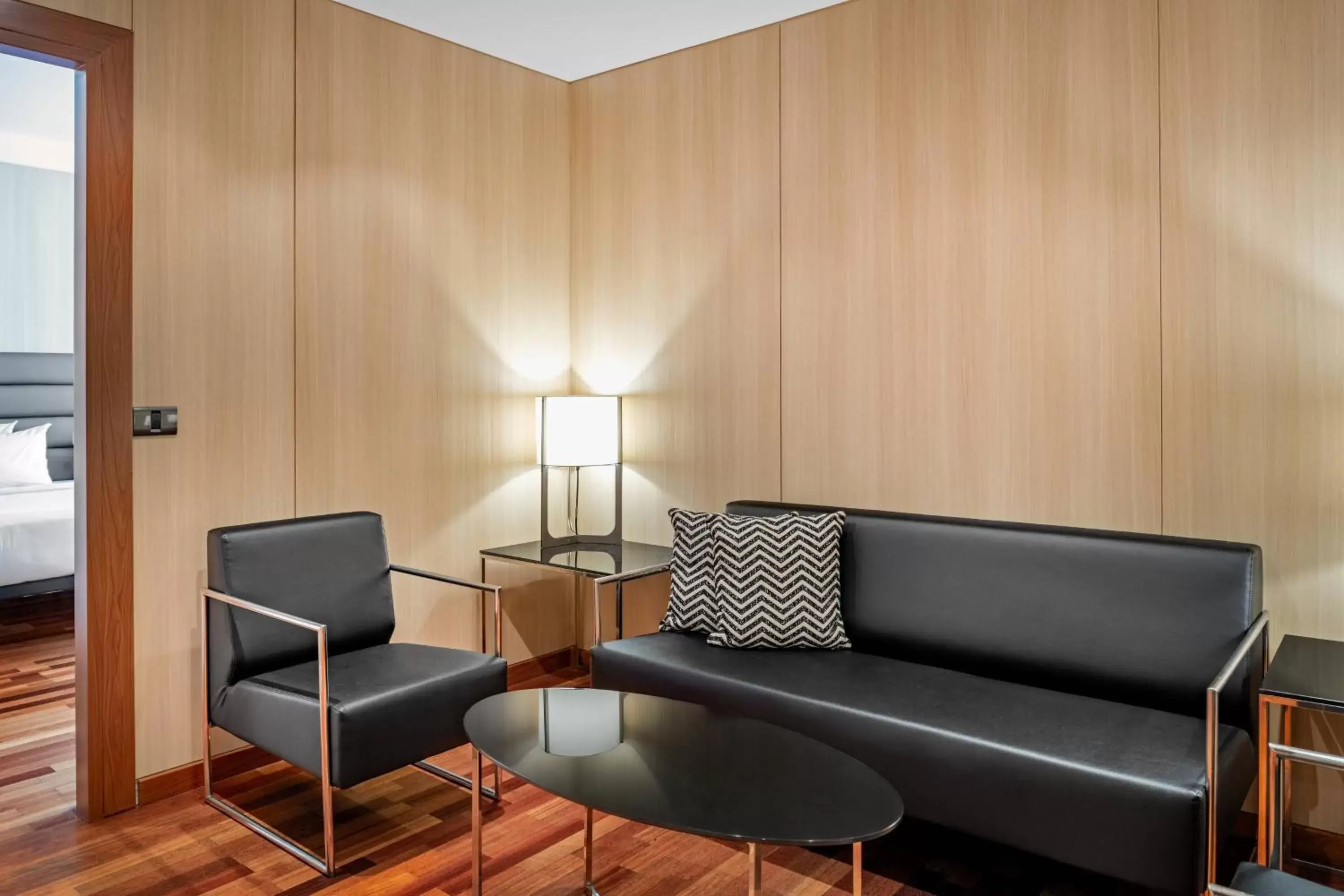 Living room, Seating Area in AC Hotel Badajoz by Marriott