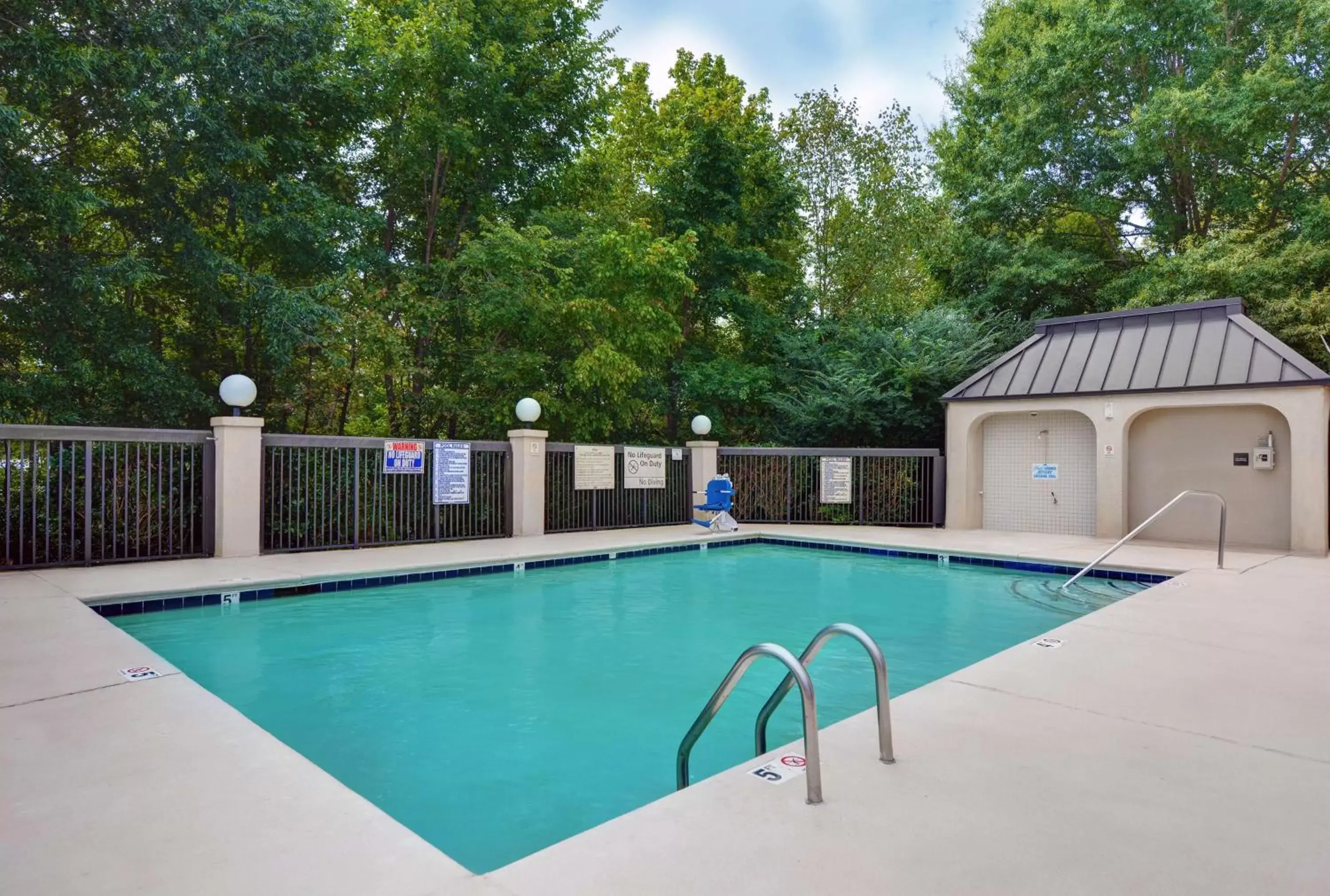 Pool view, Swimming Pool in Hampton Inn Charlotte Monroe