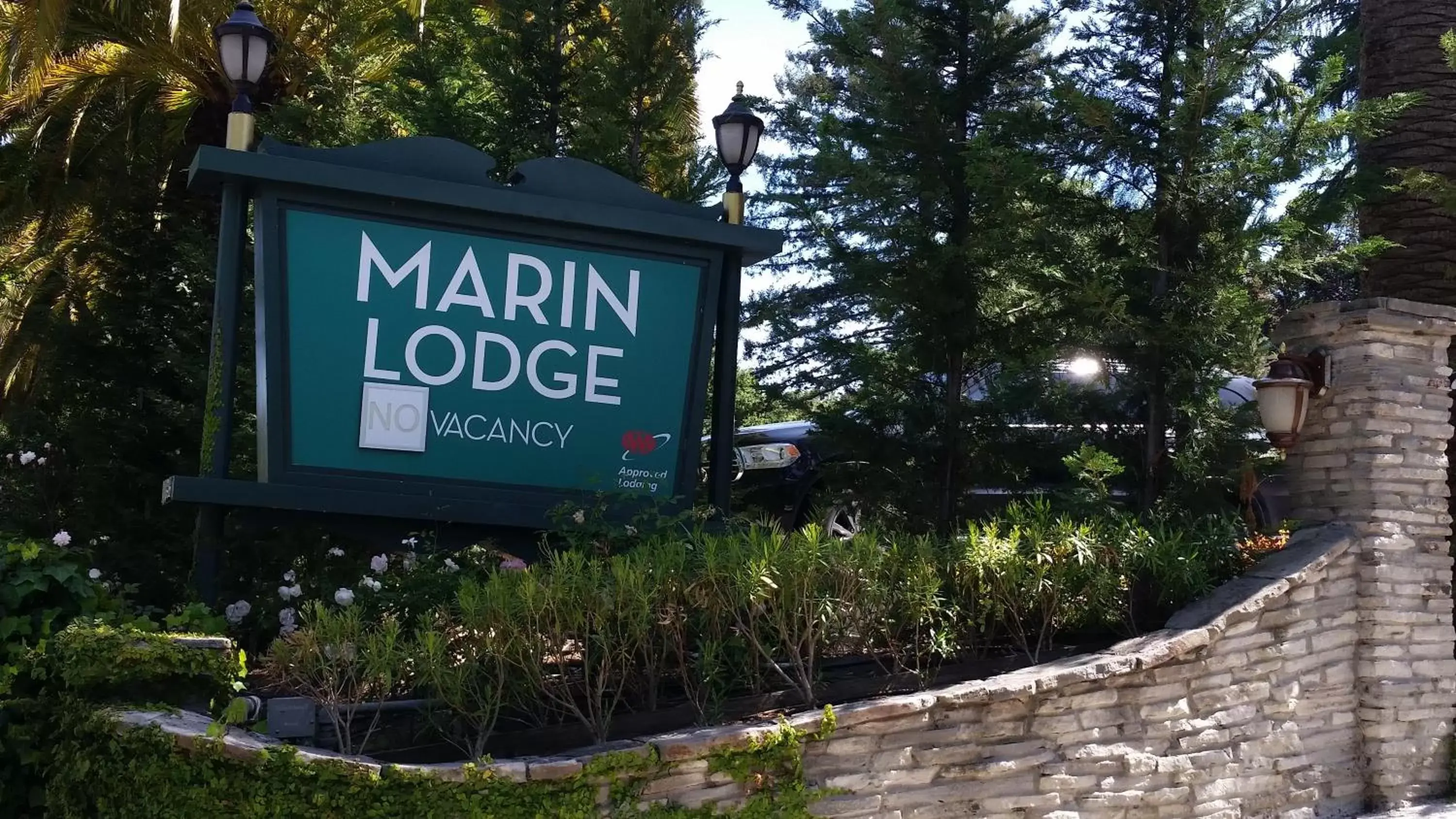 Day in Marin Lodge