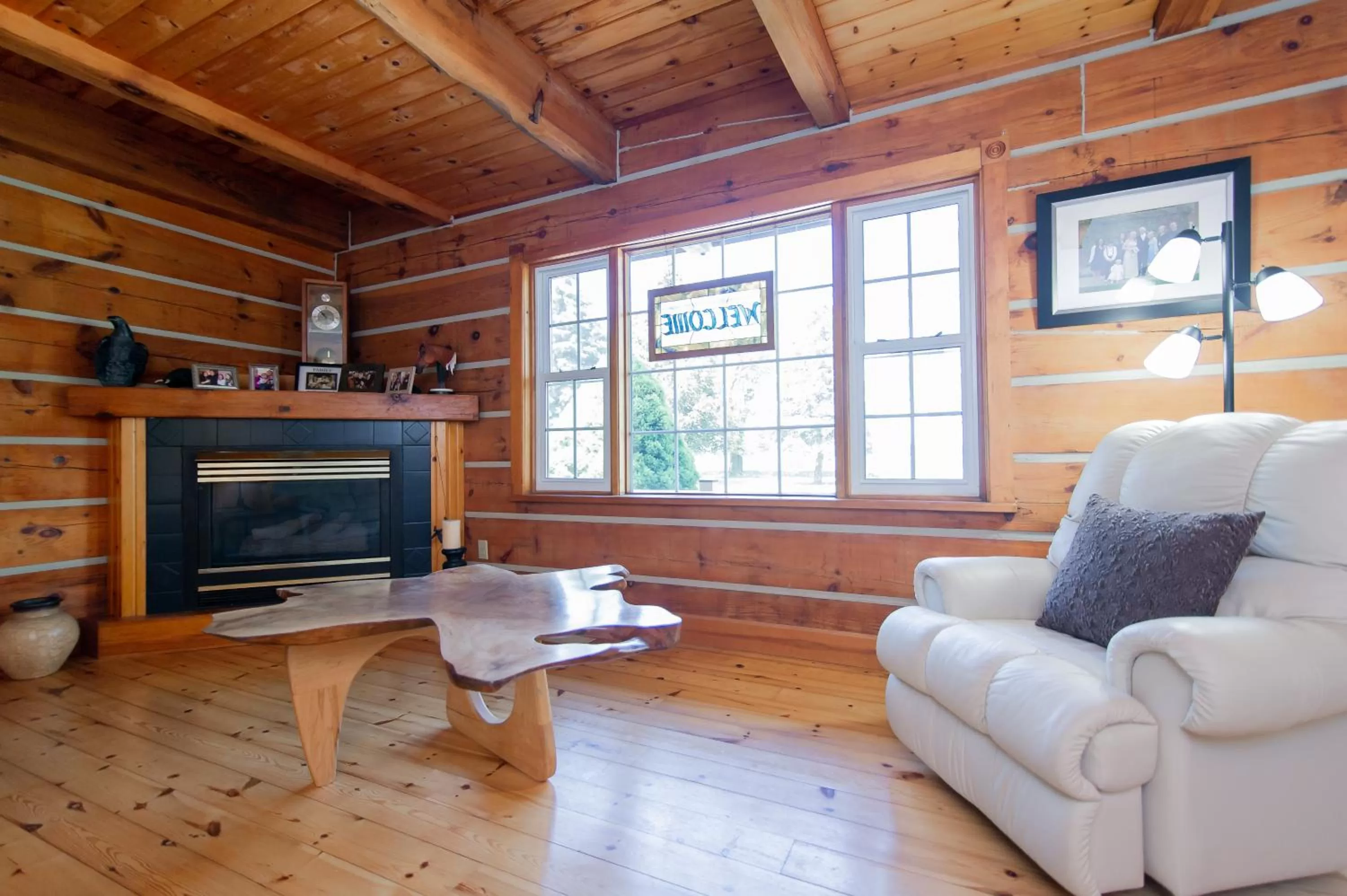 Seating Area in Bye the Bay Bed and Breakfast