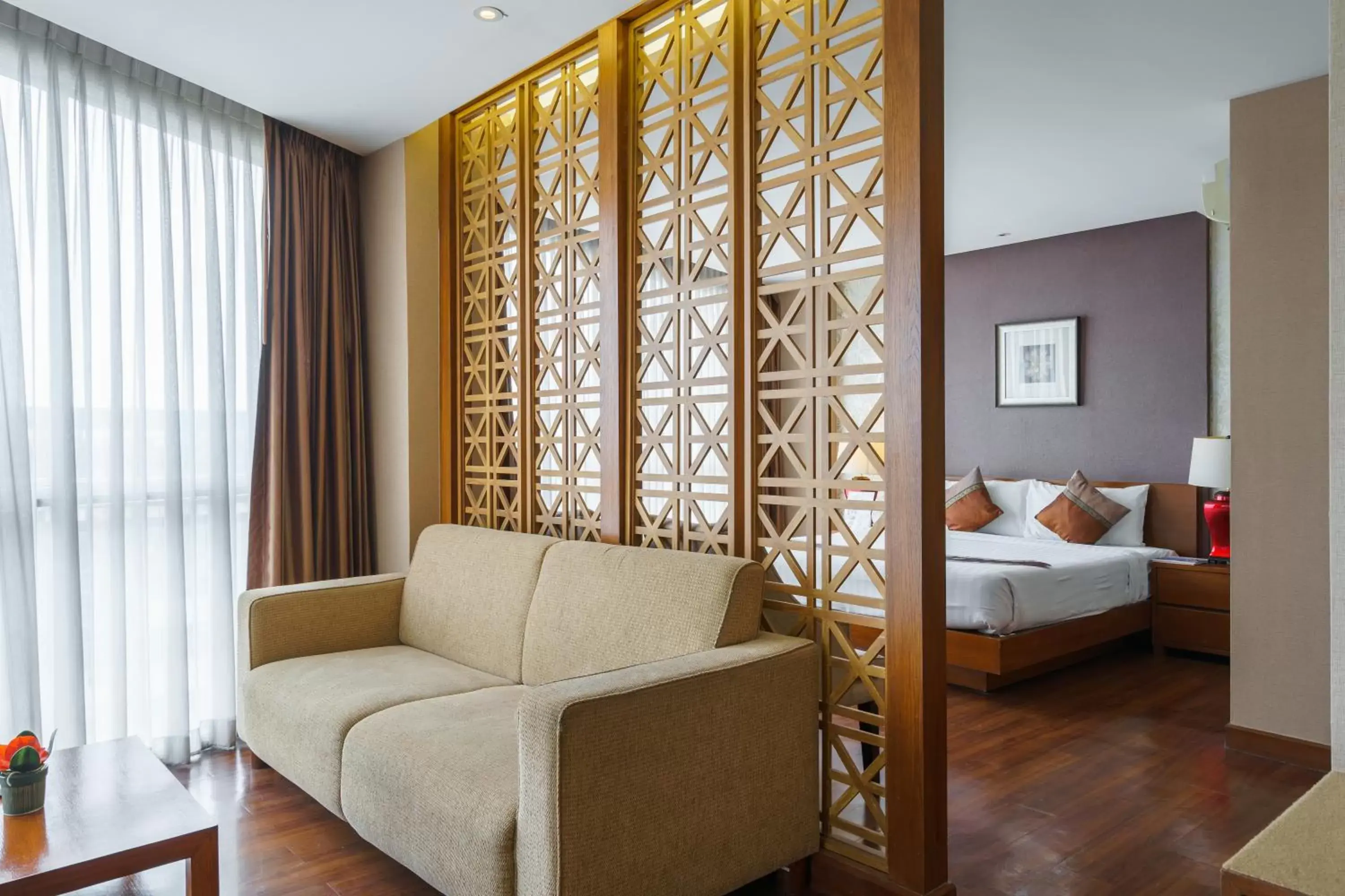 Seating Area in Lantana Resort Hotel Bangkok