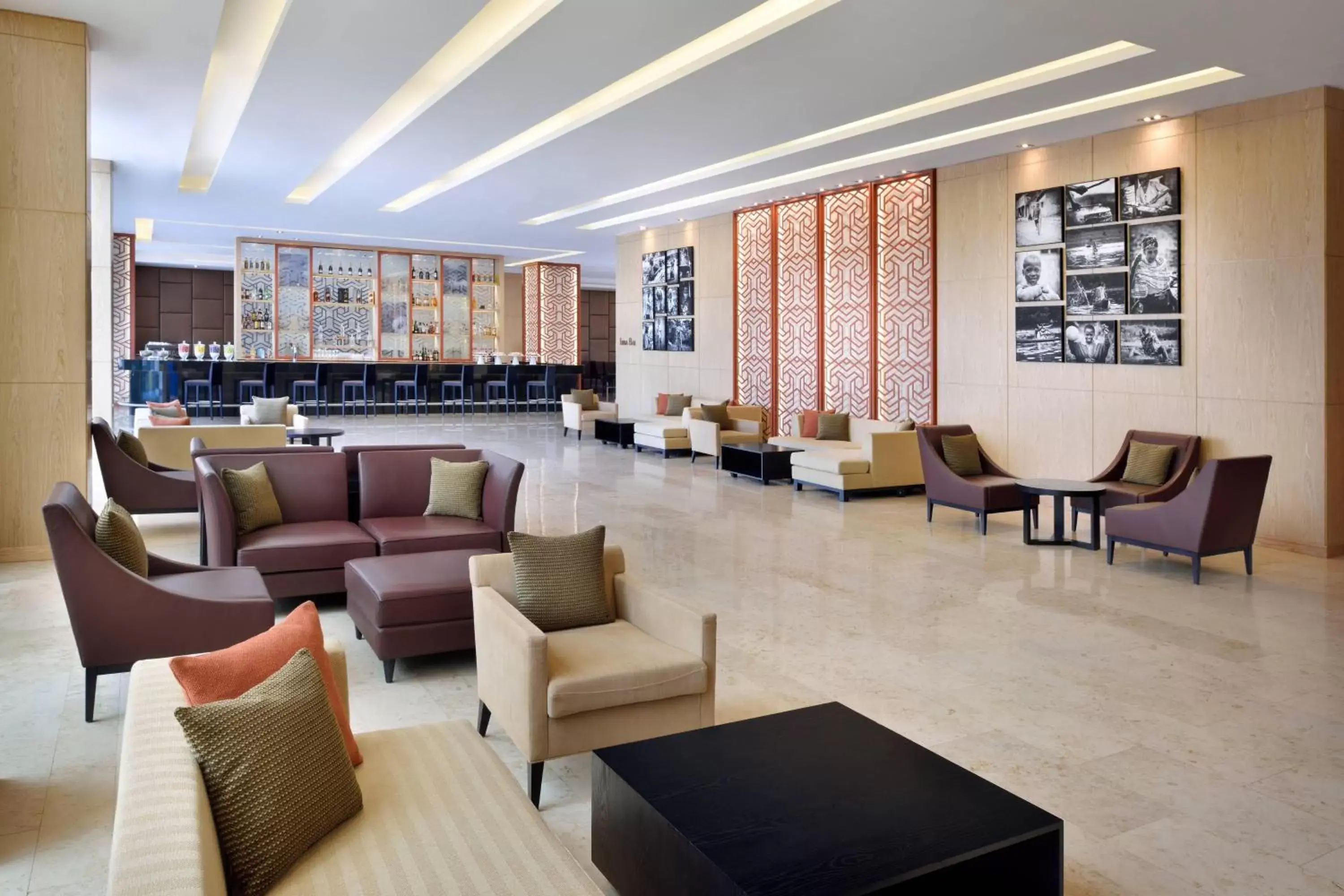 Lobby or reception, Lounge/Bar in Kigali Marriott Hotel