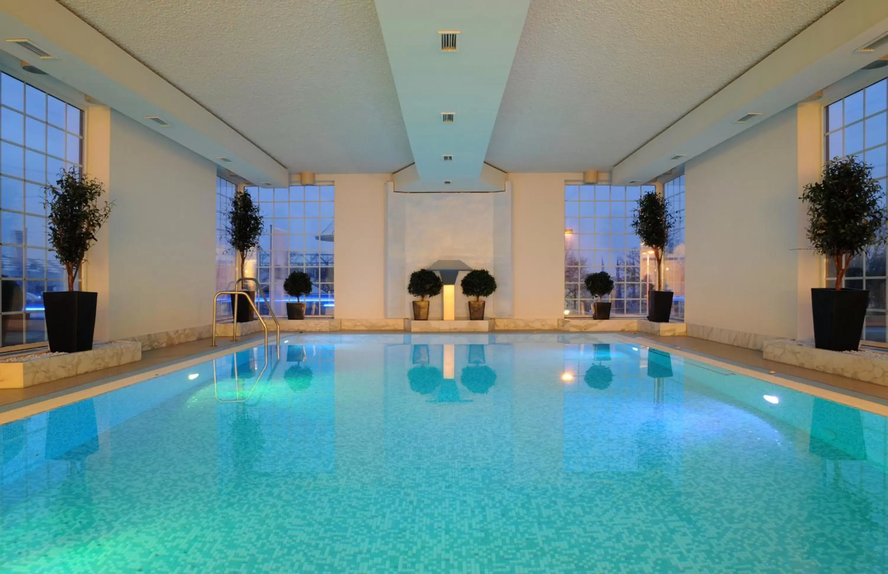 Day, Swimming Pool in Best Western Premier Parkhotel Kronsberg