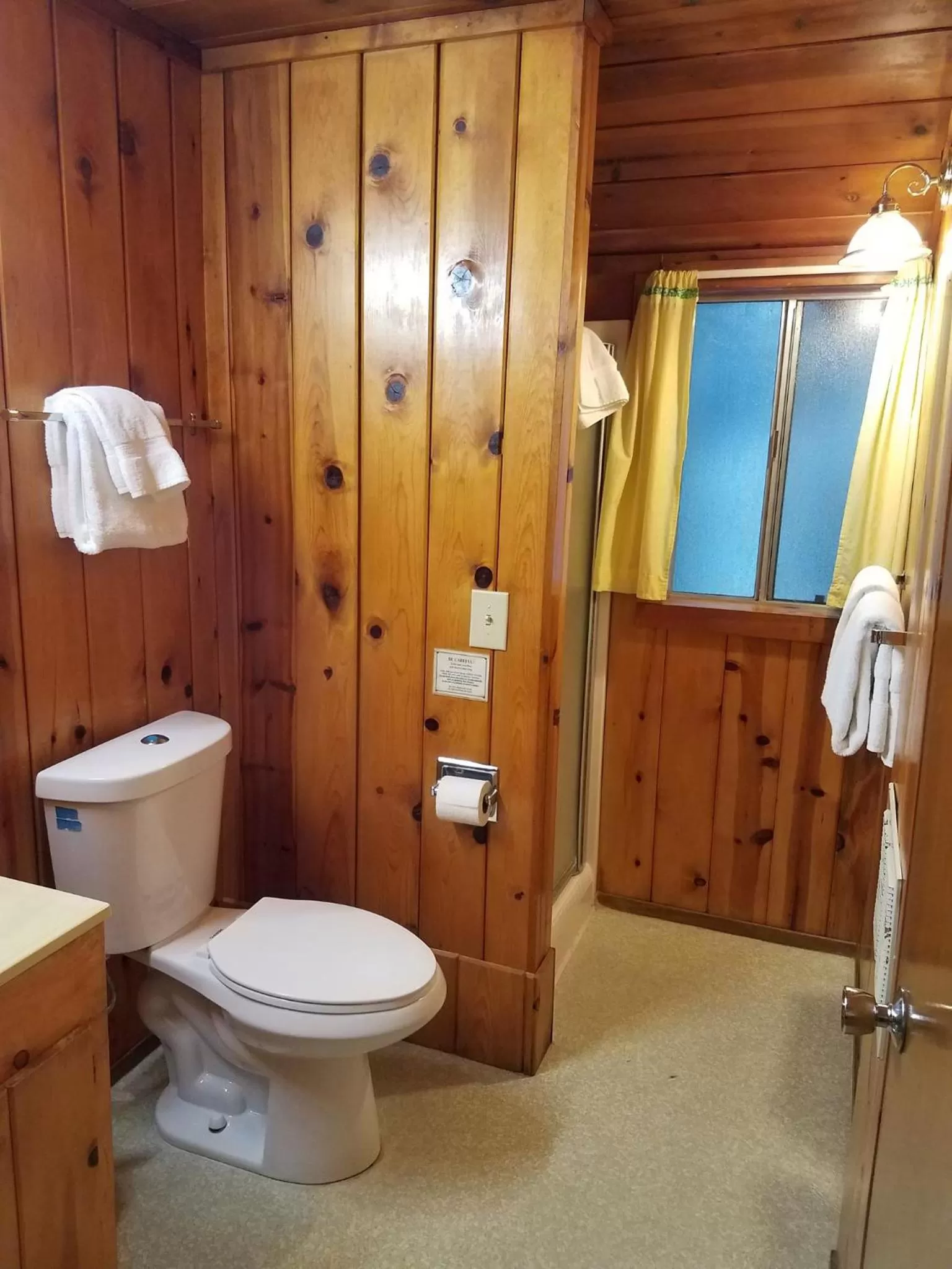 Shower, Bathroom in Fern River Resort