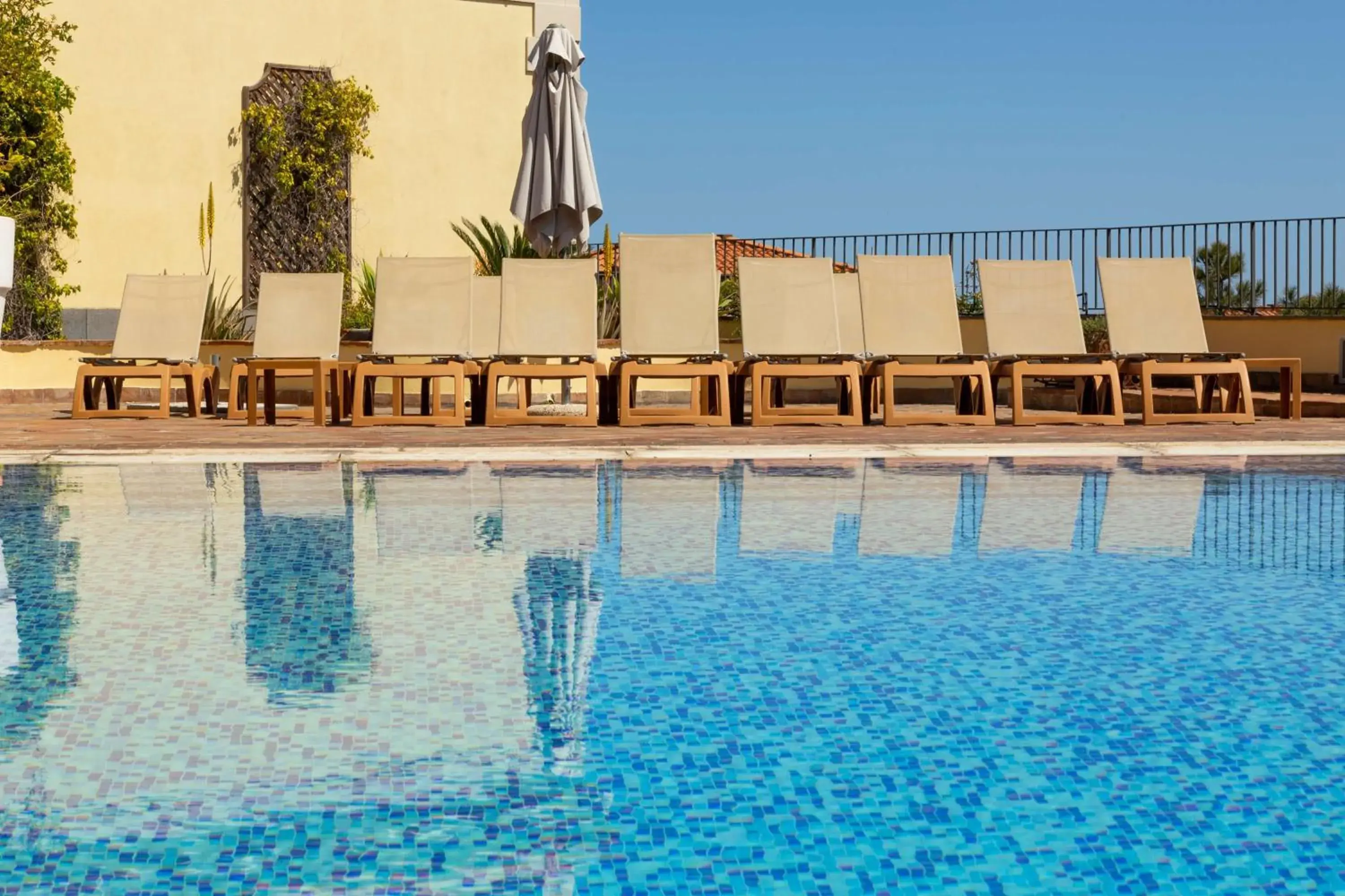 Pool view, Swimming Pool in Best Western Hotel Santa Caterina