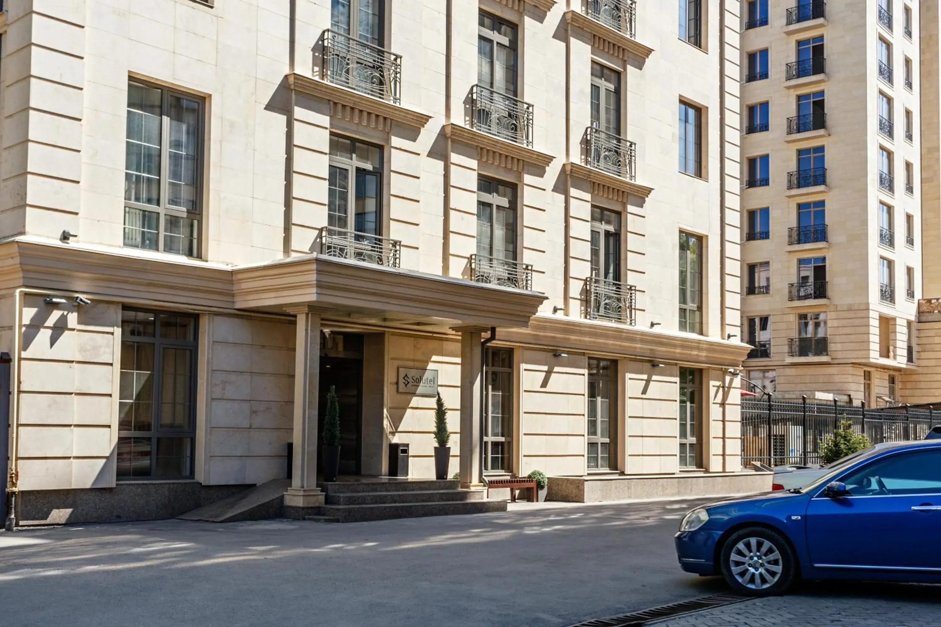 Facade/entrance in Solutel Hotel Facade/entrance in Solutel Hotel
