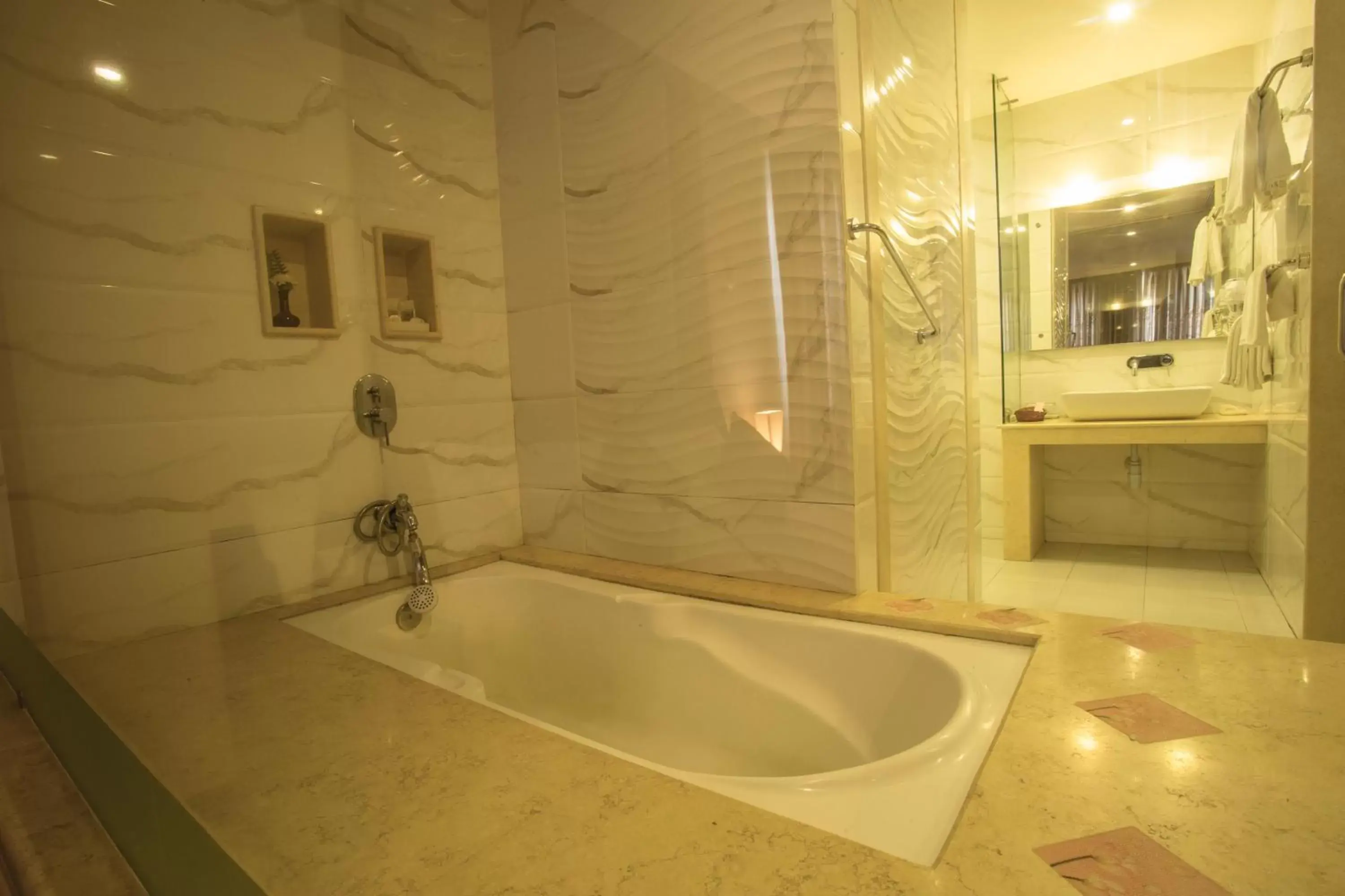 Bathroom in Hotel Marshyangdi