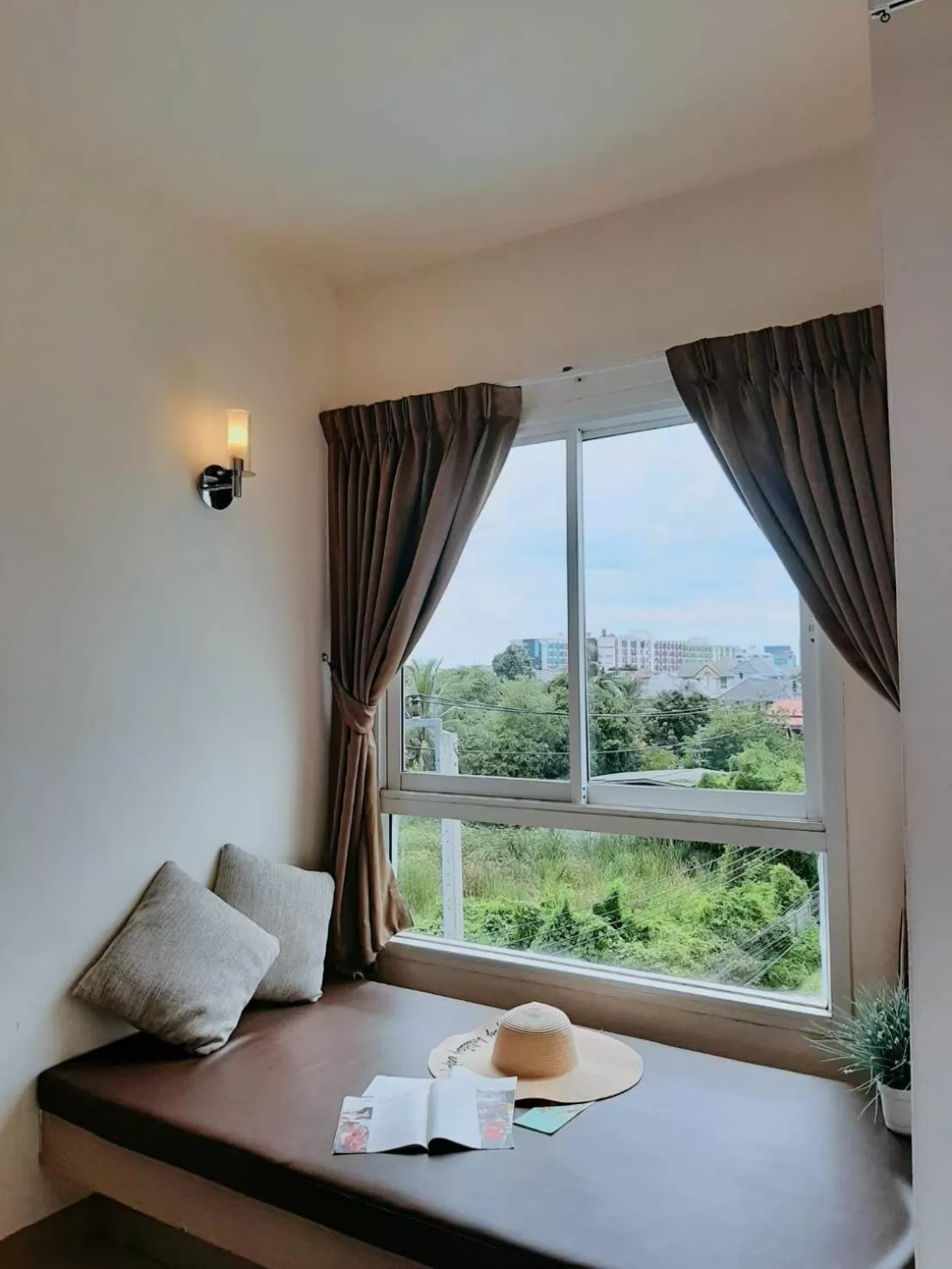 Bed in Leenova Hotel