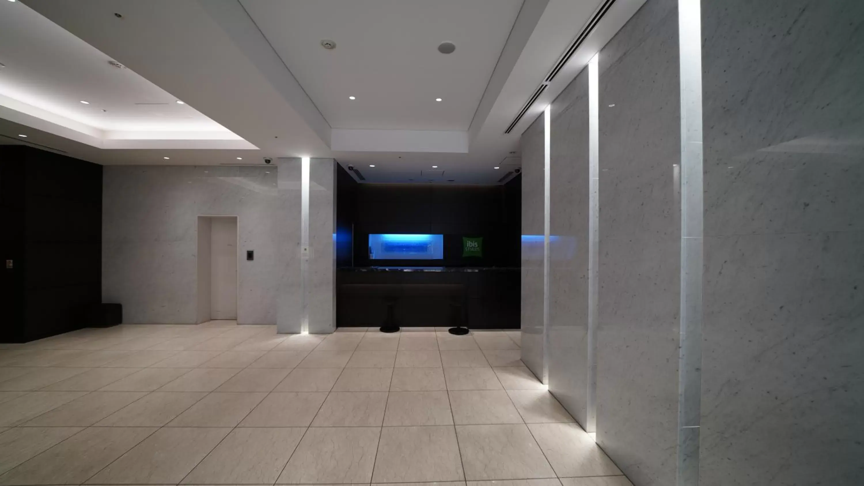 Lobby or reception in ibis Styles Tokyo Ginza