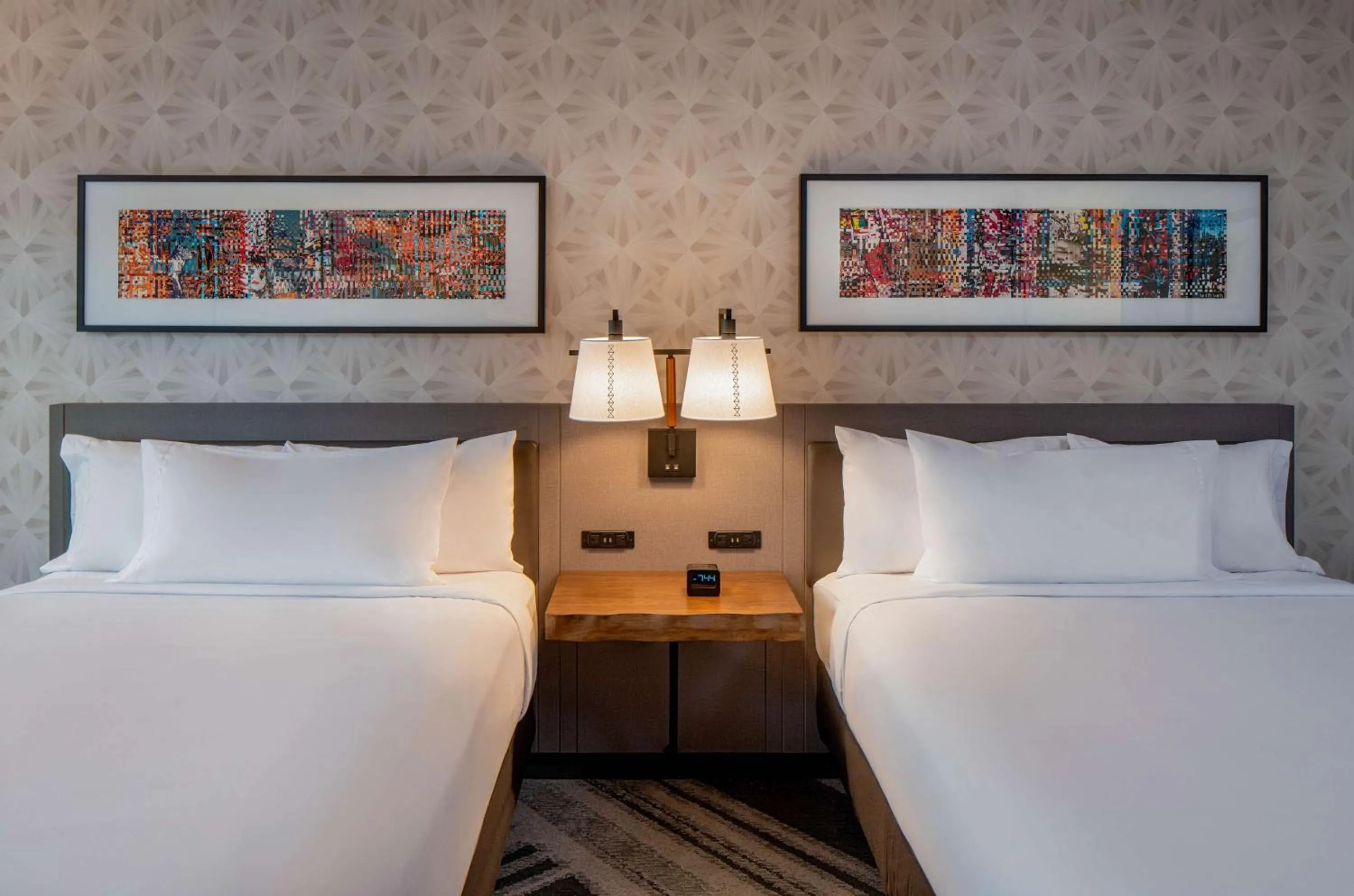 Bed in Hilton Garden Inn Austin University Capitol District