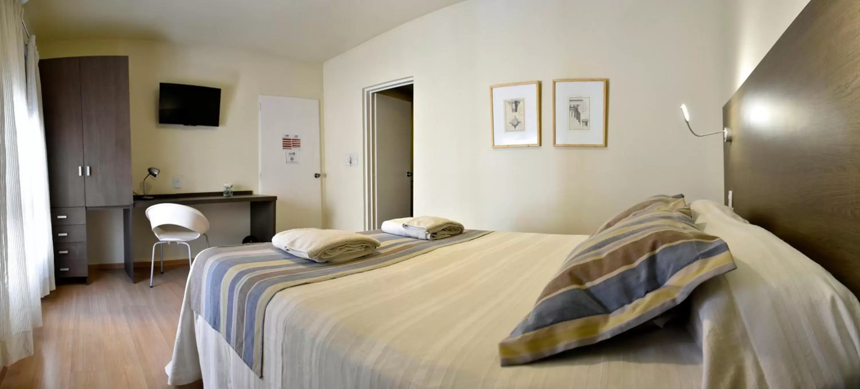 Photo of the whole room, Bed in Abril Hotel Boutique