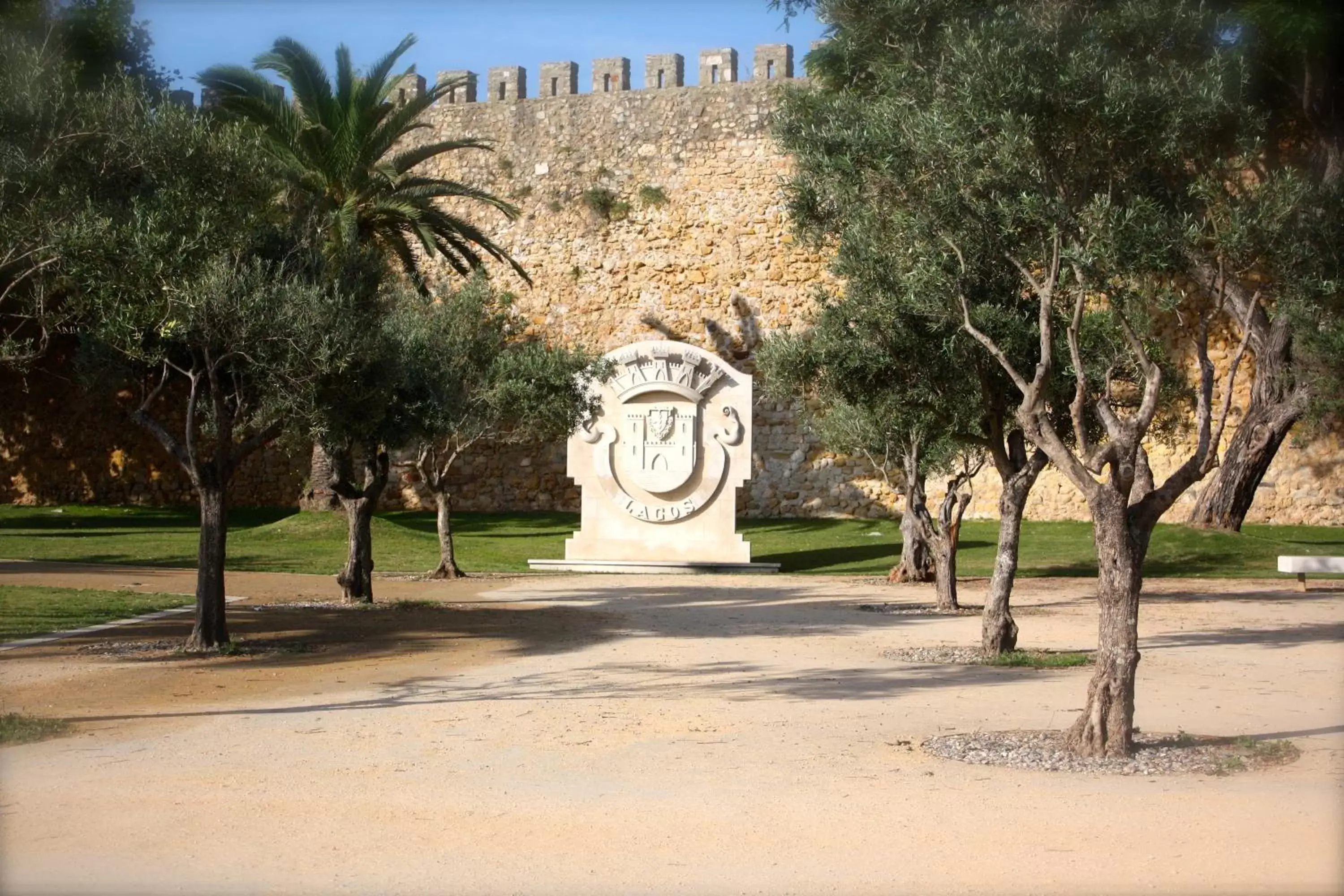 Area and facilities in Costa d'Oiro Ambiance Village